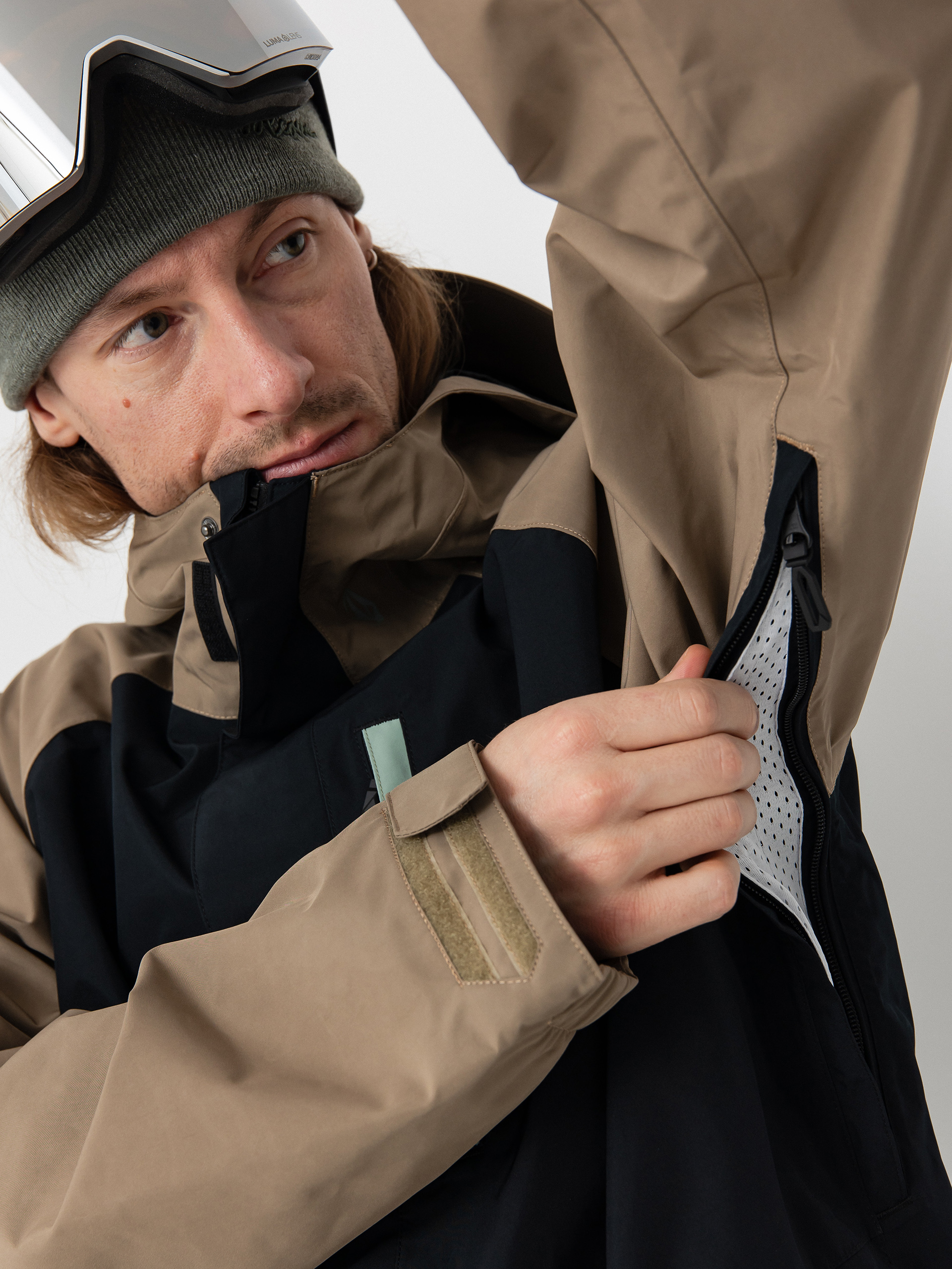 スノーボード VOLCOM Mens Dua Gore-Tex Chestnut Brow Volcom Snowboard jacket Dua Gore Tex - brown, black