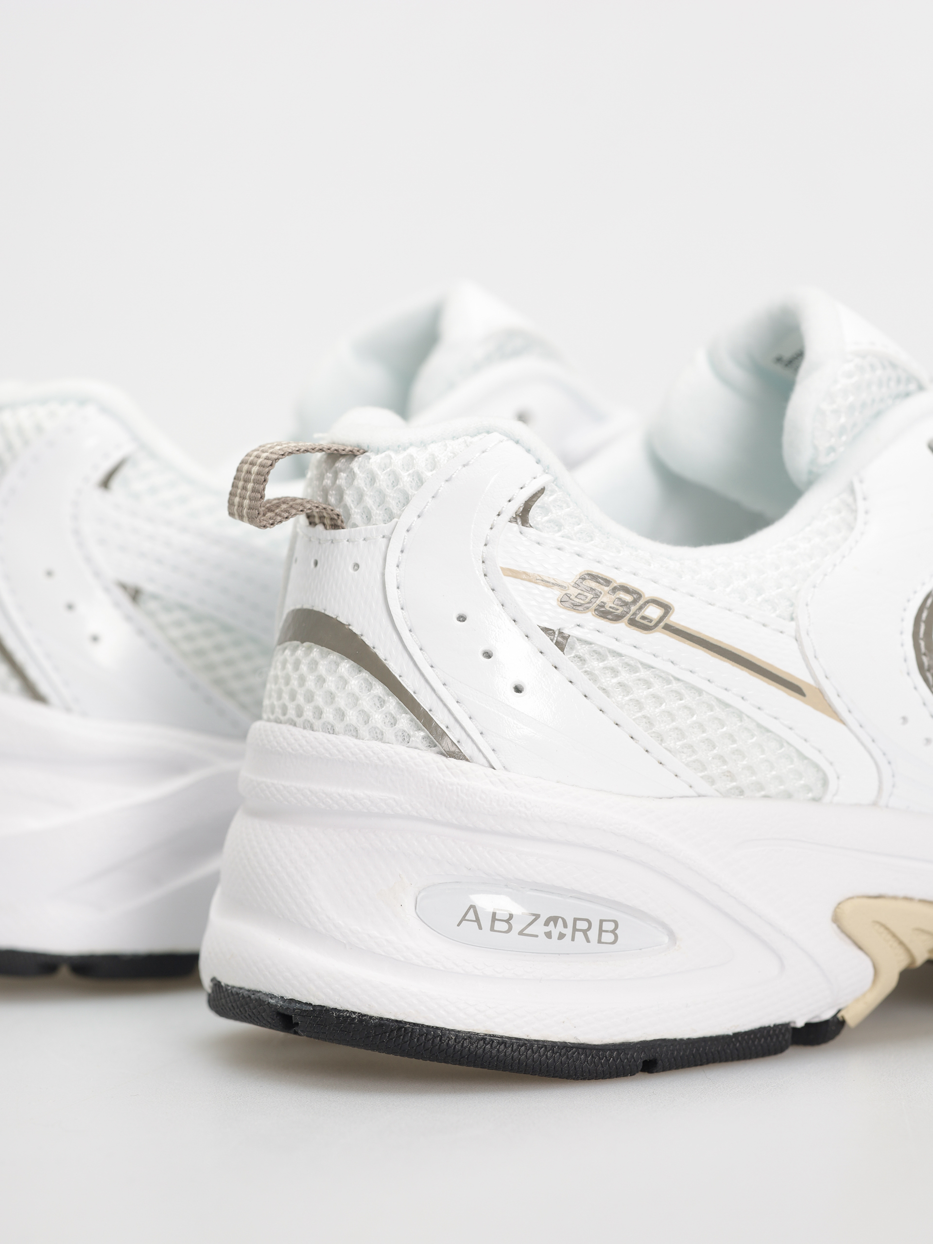 New Balance 530 JR Shoes (white)