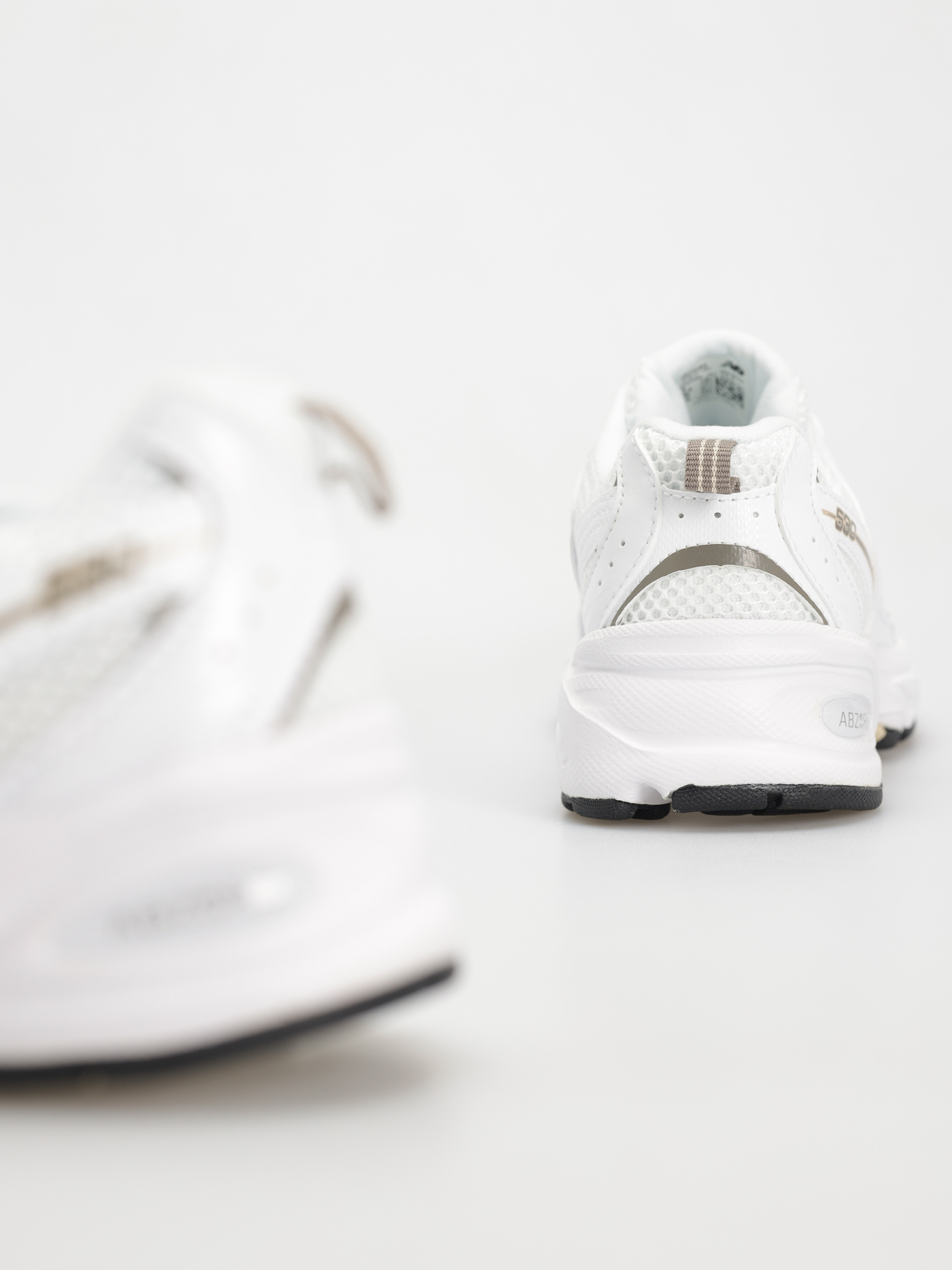 New Balance 530 JR Shoes (white)