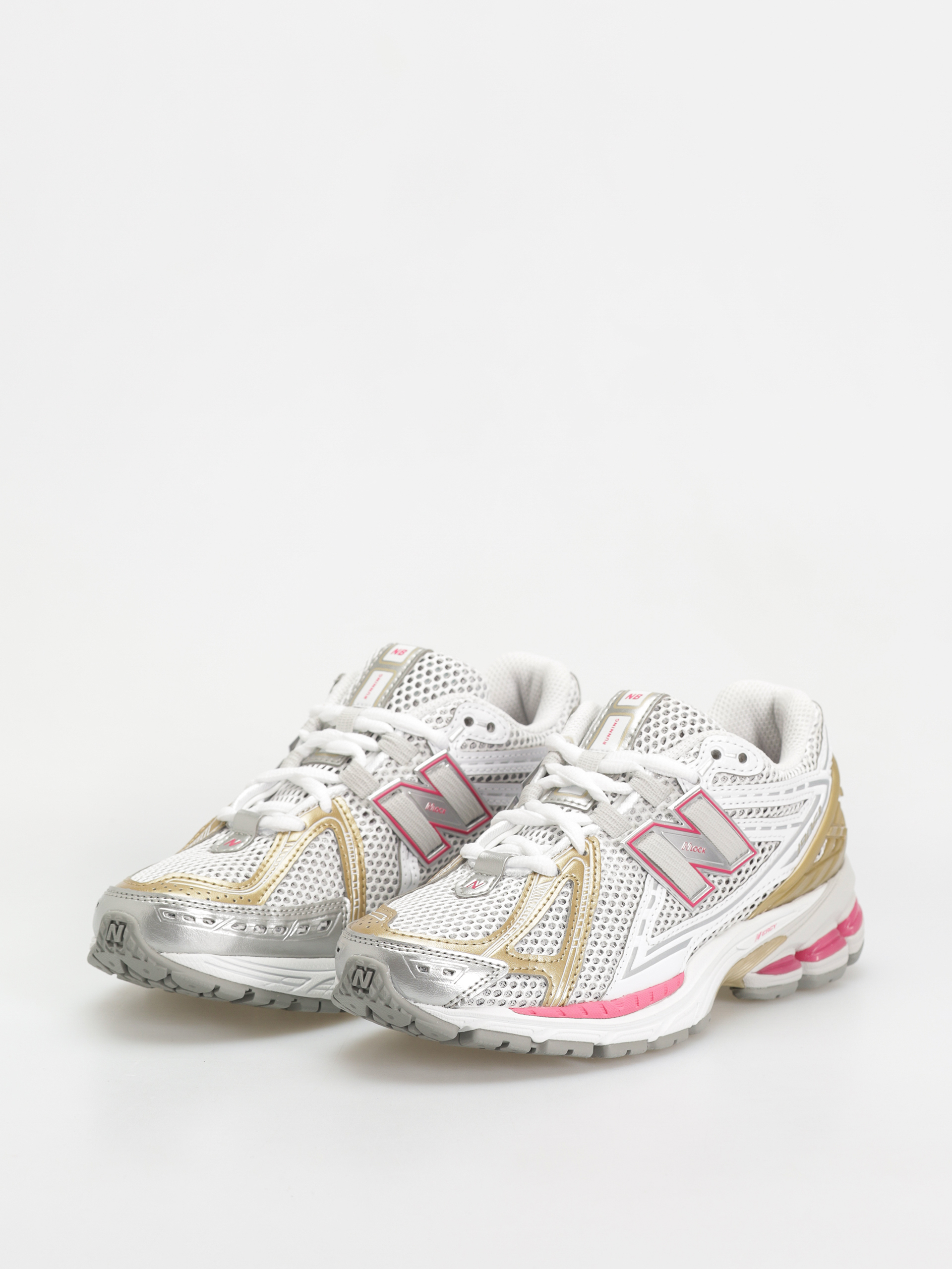 New Balance 1906 Shoes (silver metallic)