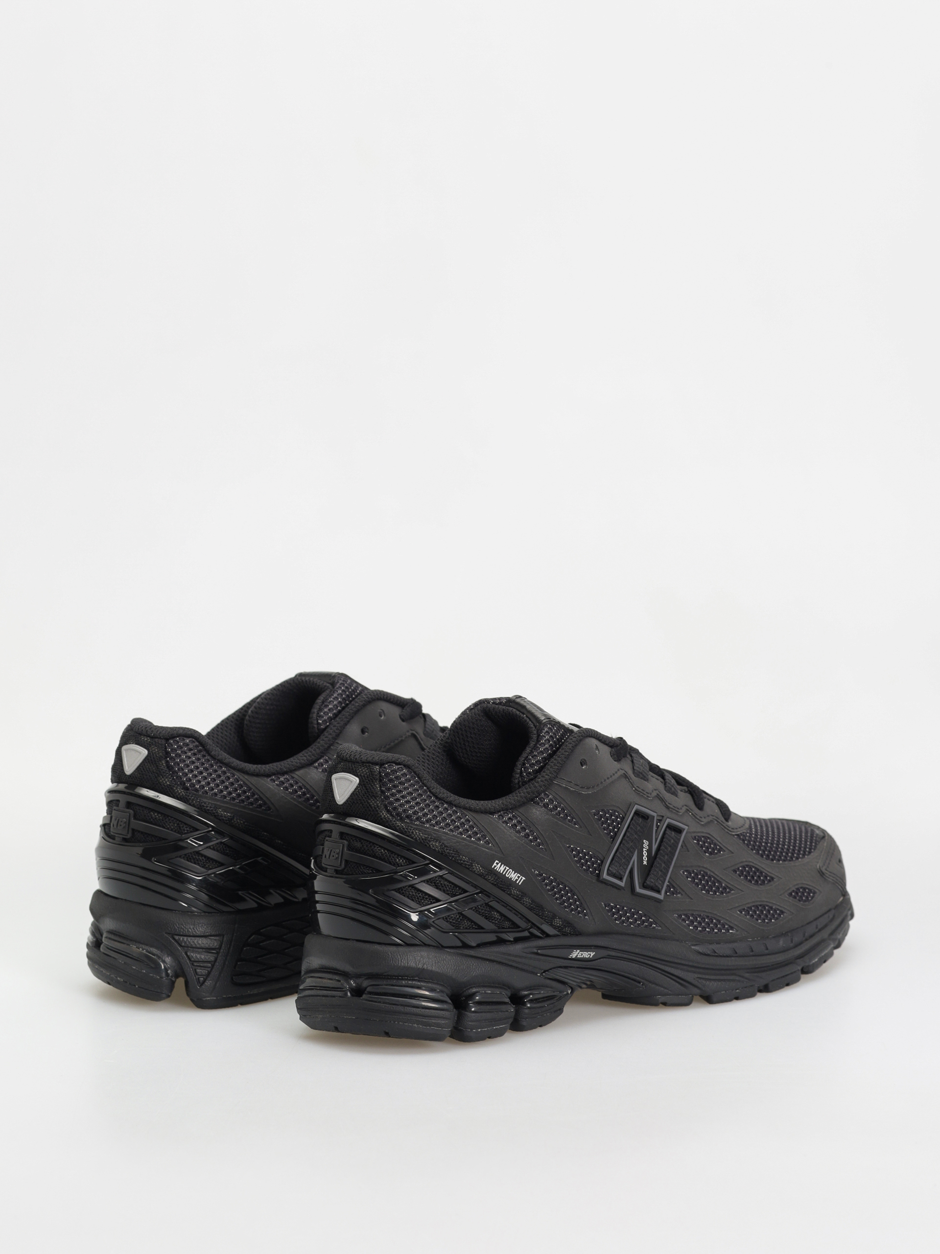 New Balance 1906 Shoes (black)