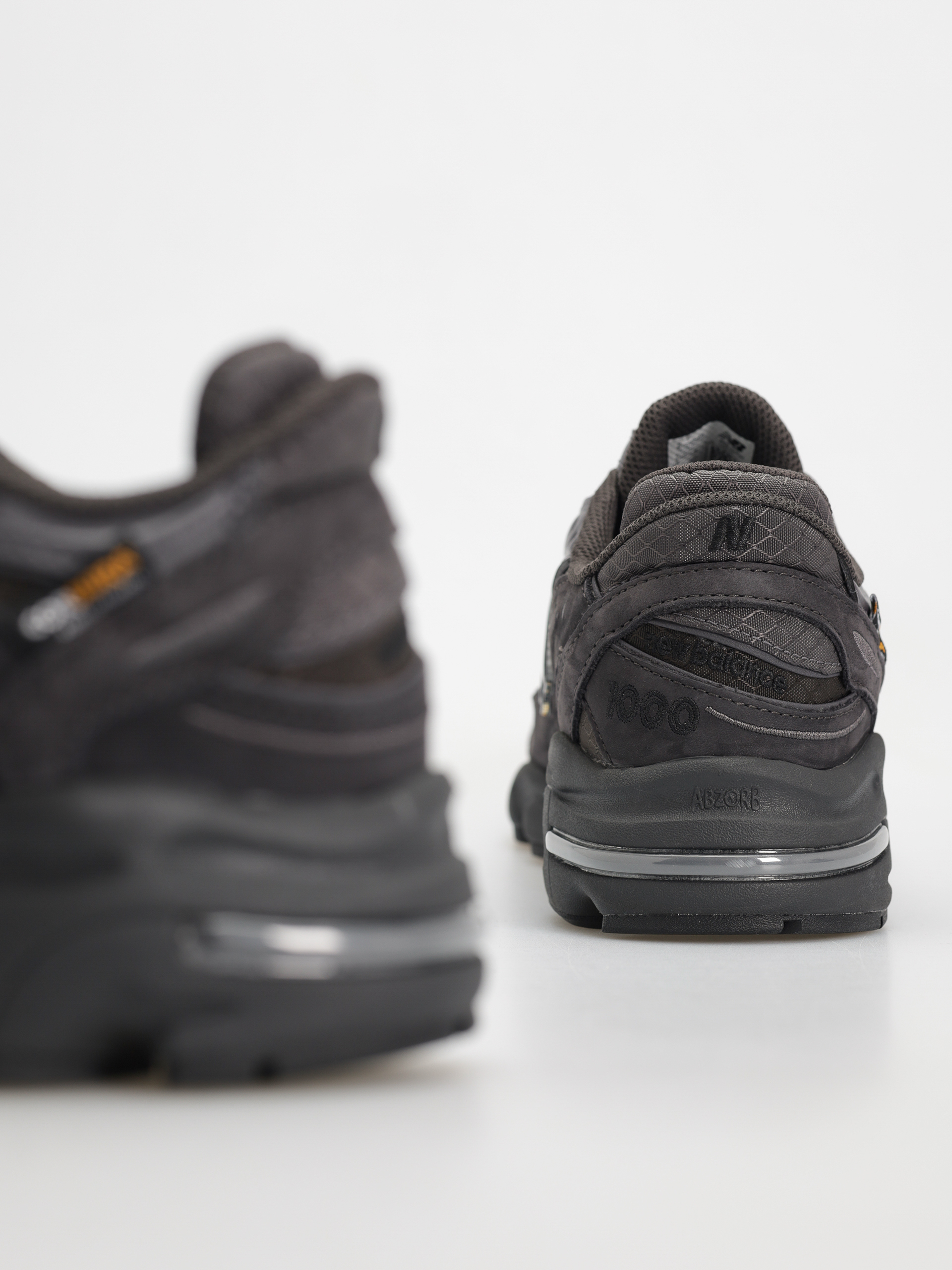 New Balance 1000 Schuhe (black cement)