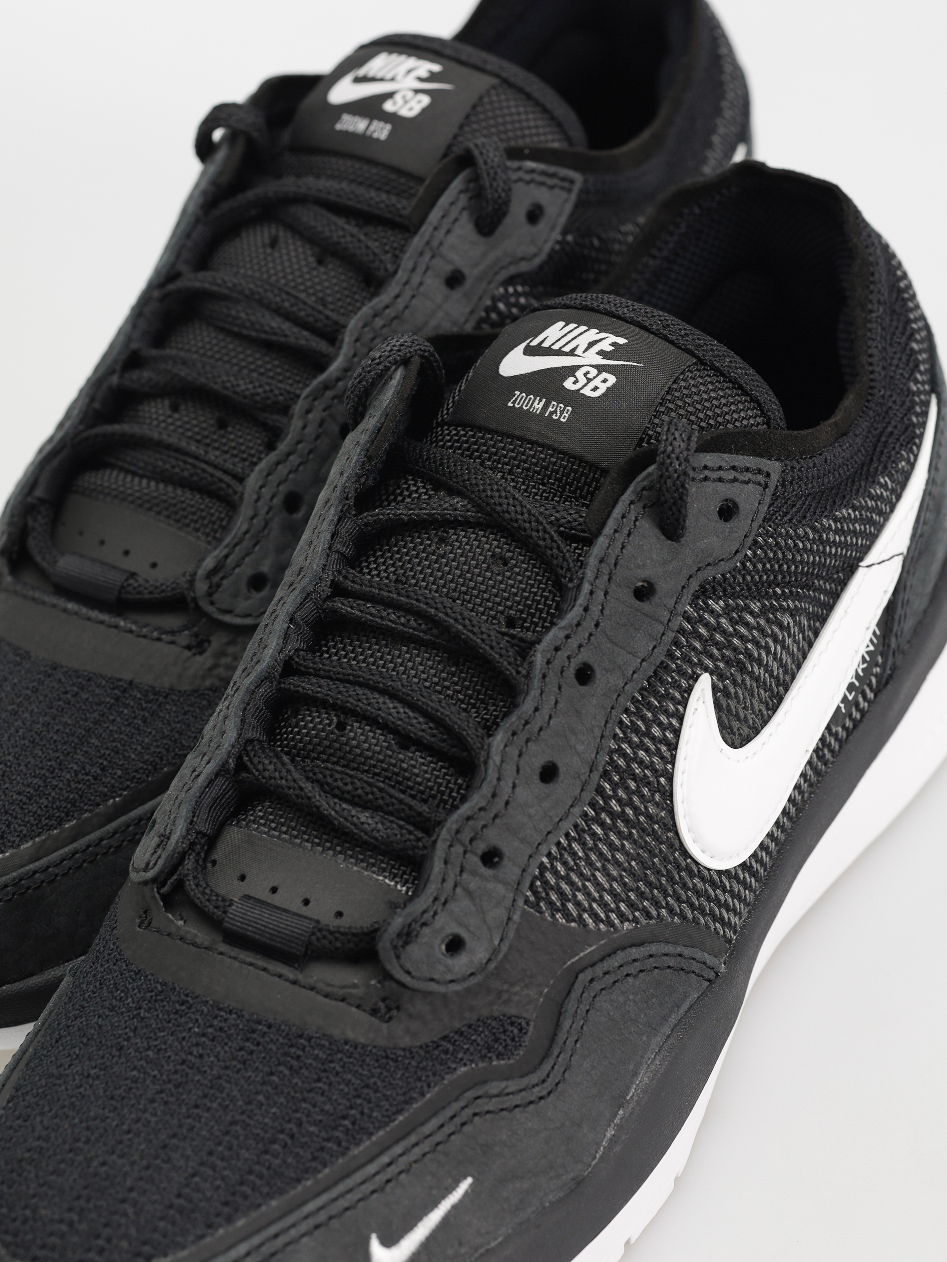 Nike SB PS8 Shoes (black/white black white)
