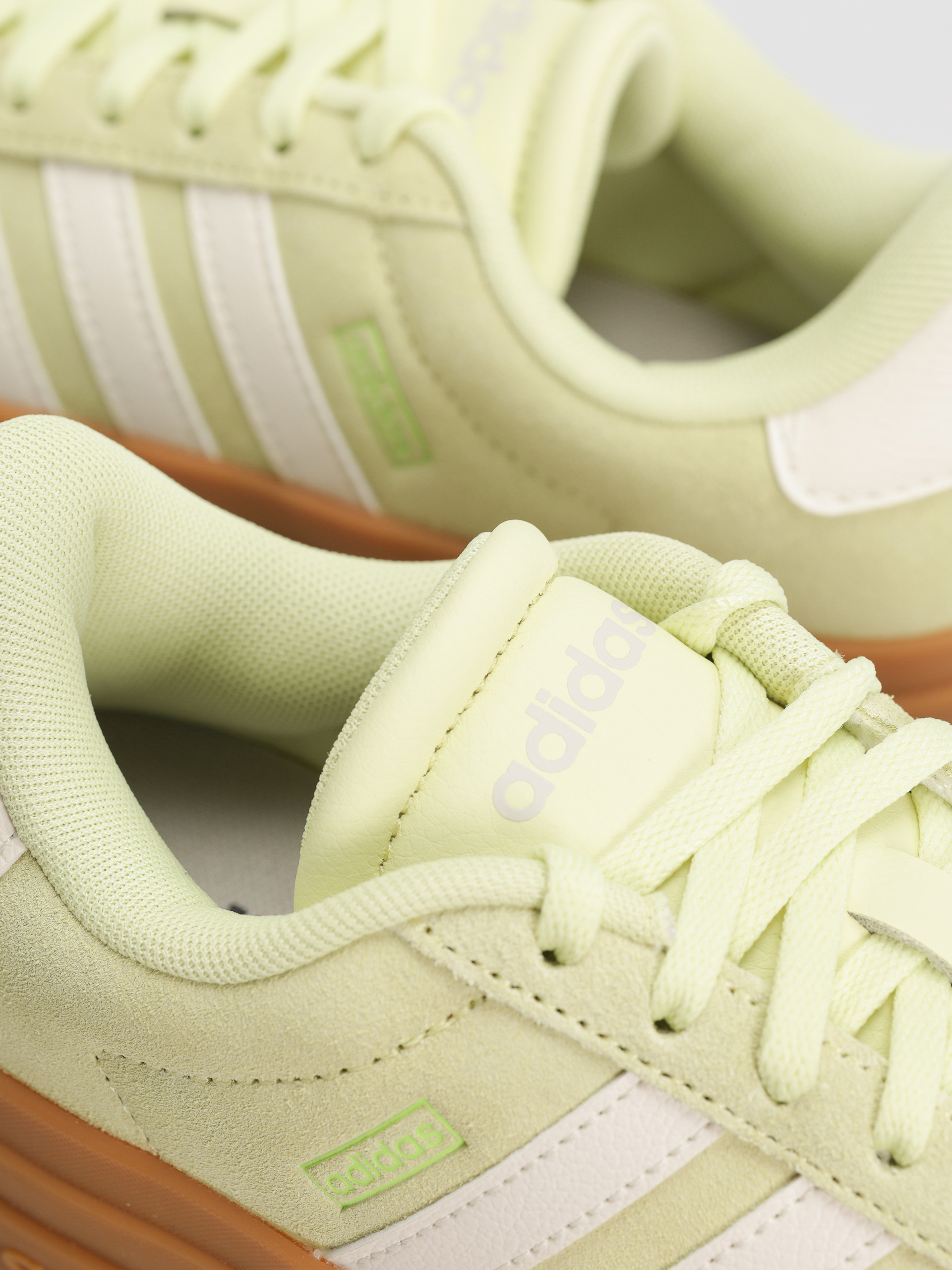 adidas Vl Court Bold Wmn Shoes (iceyel/owhite/luclem)