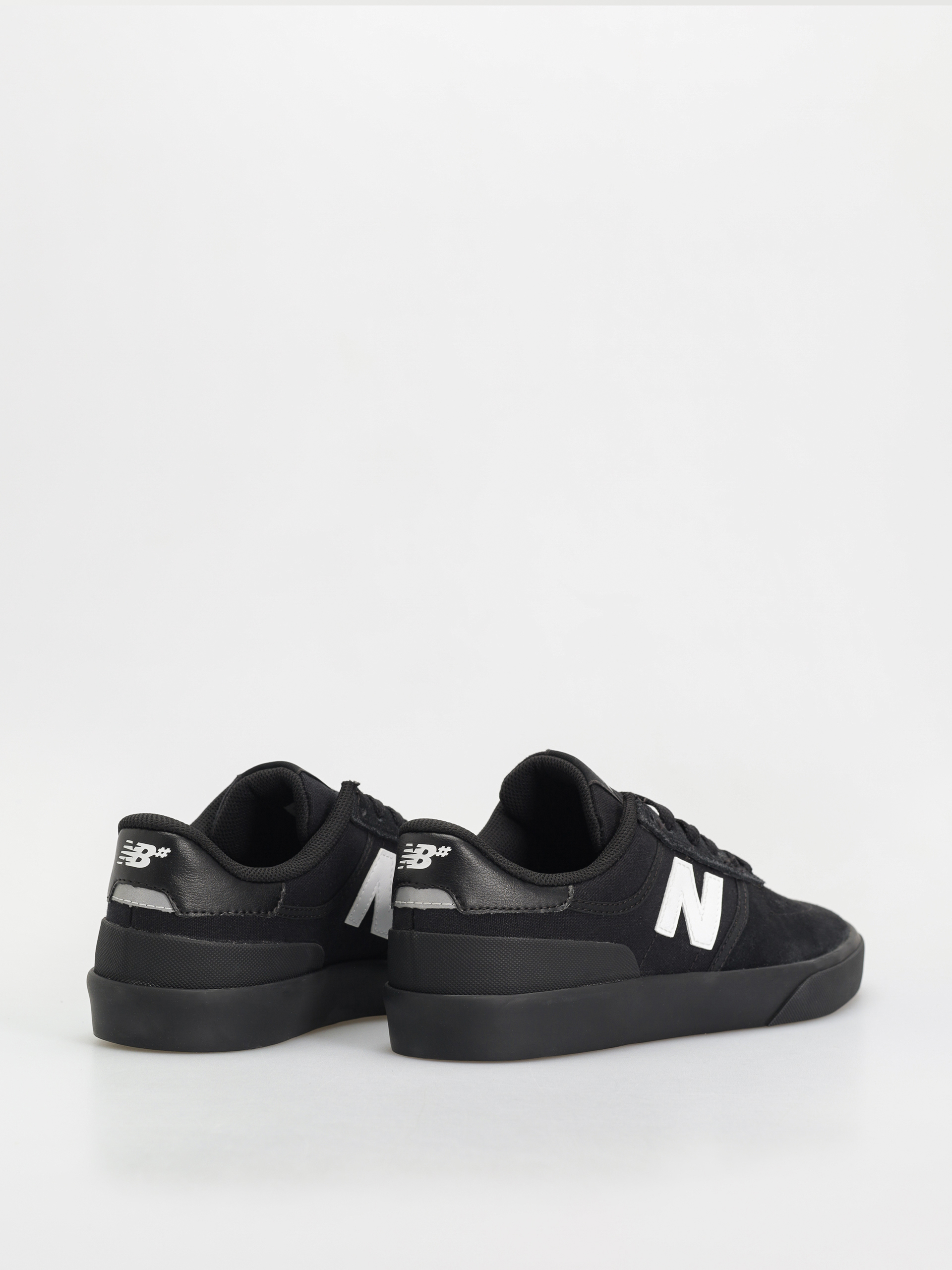 New Balance 272 Shoes (black)