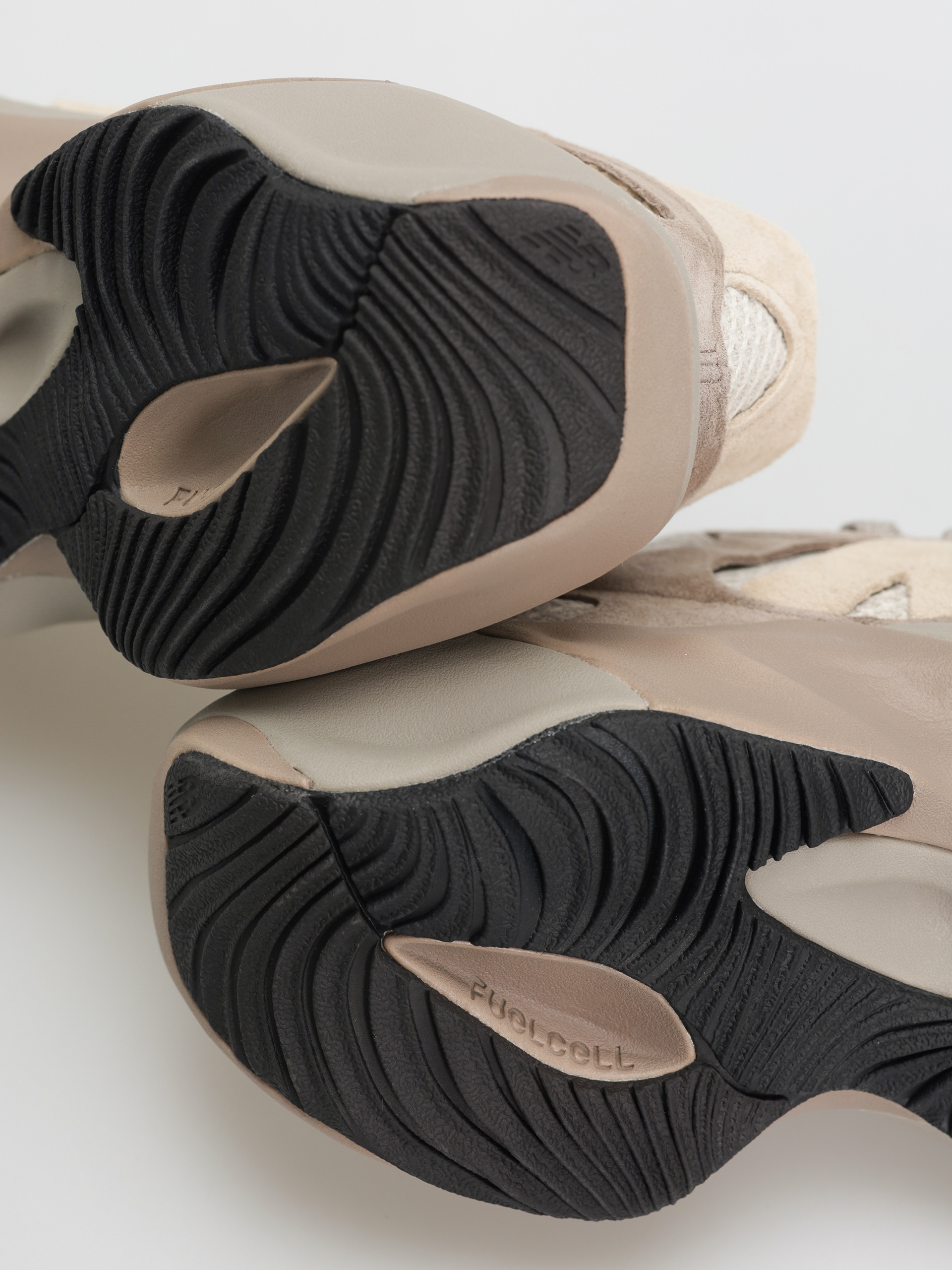 New Balance WRPD Shoes (mushroom)