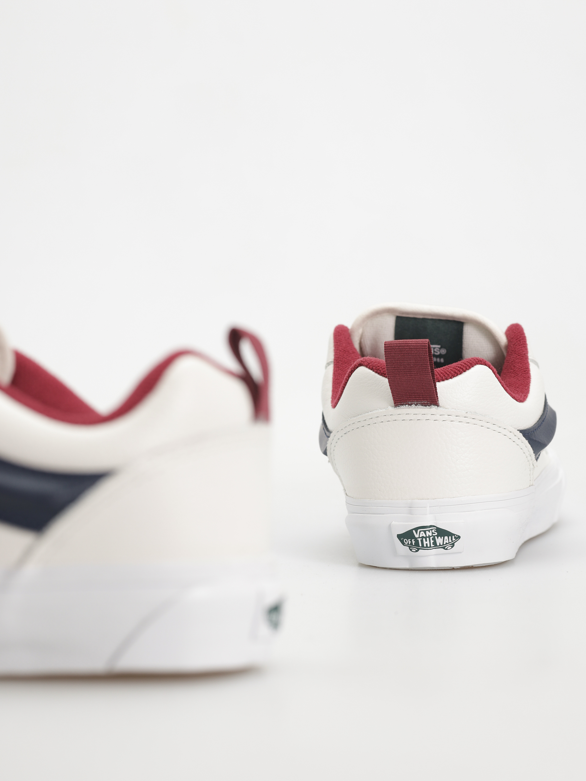 Vans Knu Skool Schuhe (varsity white/multi)