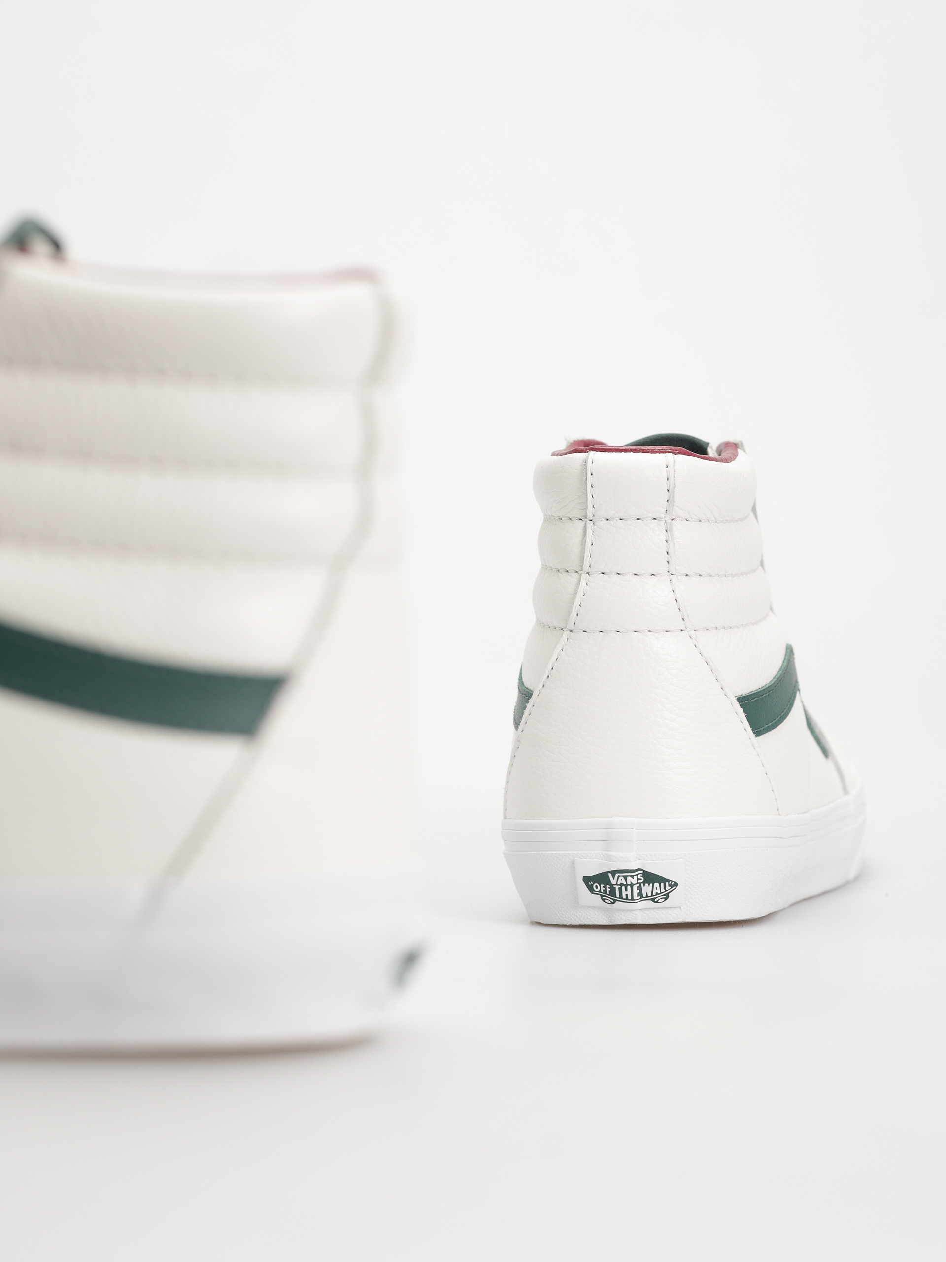 Vans Sk8 Hi Schuhe (varsity white/multi)