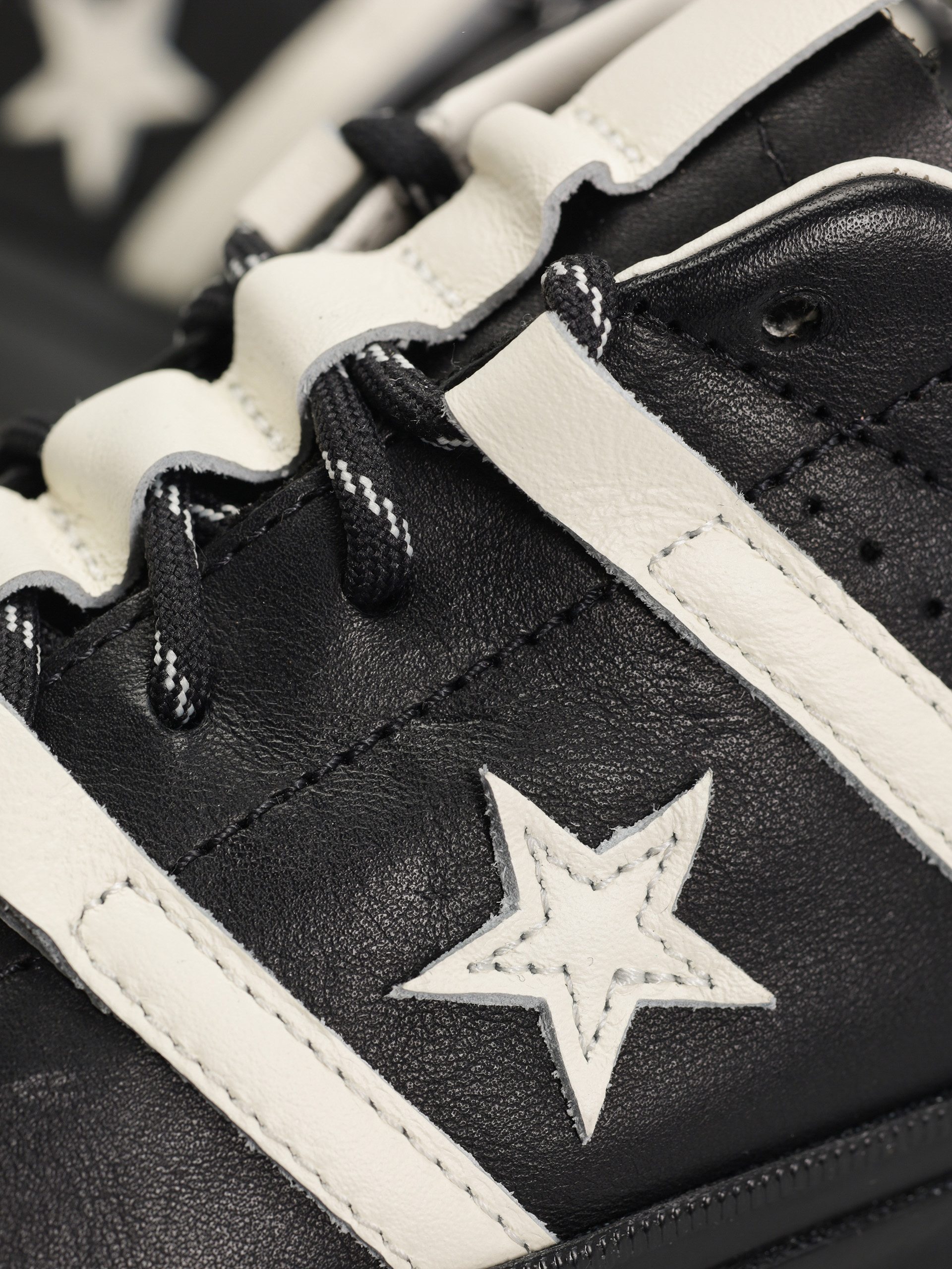 Converse Shoes X Bobby De Keyzer One Star Academy Pro (black/egret/black)