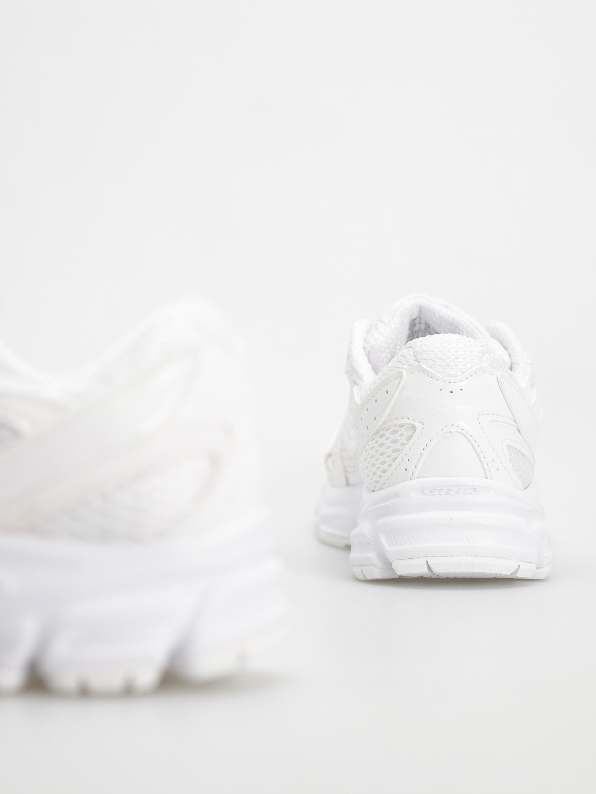 Saucony Ride Millennium Shoes (white)