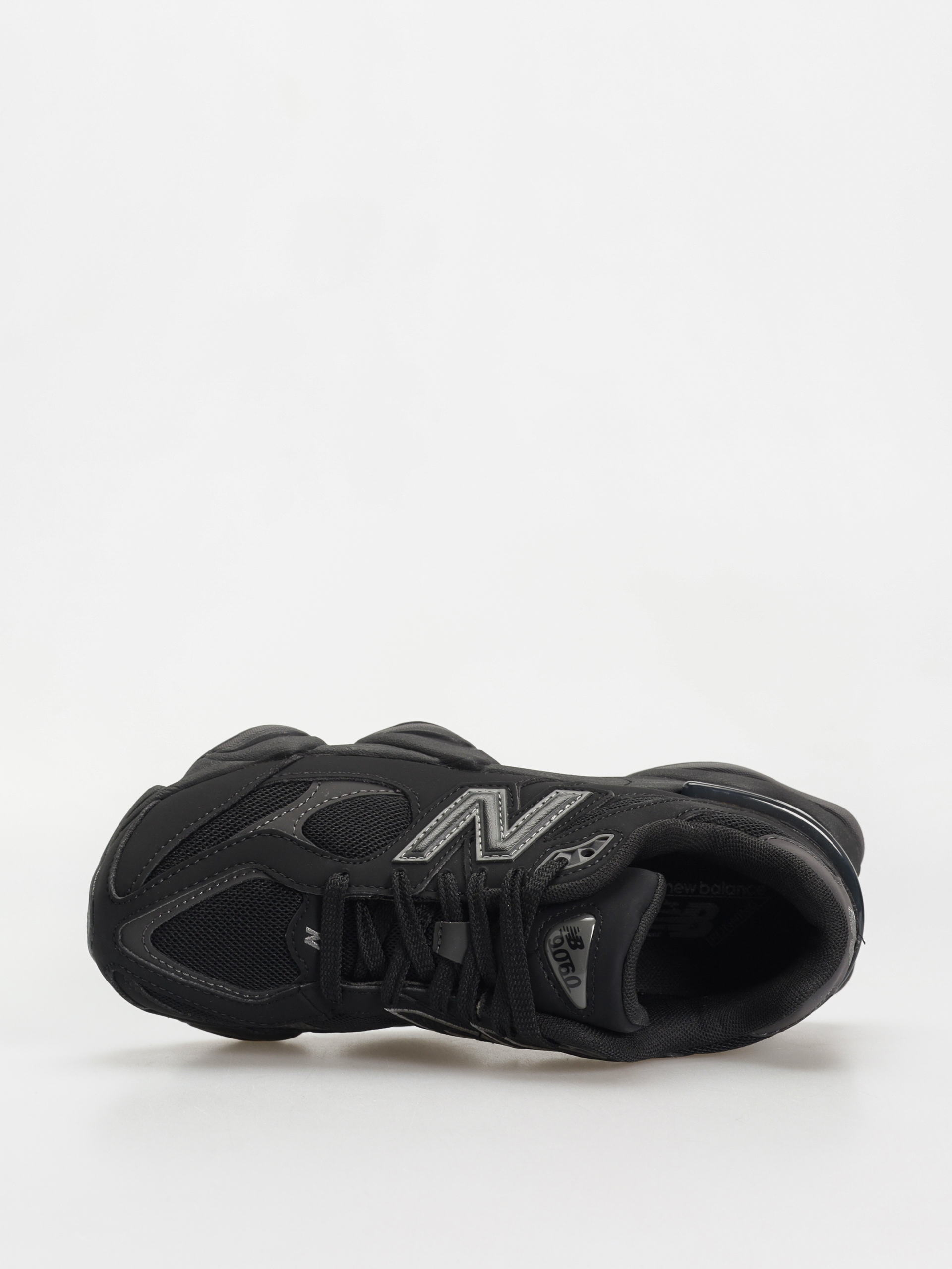 New Balance 9060 JR Shoes (black)