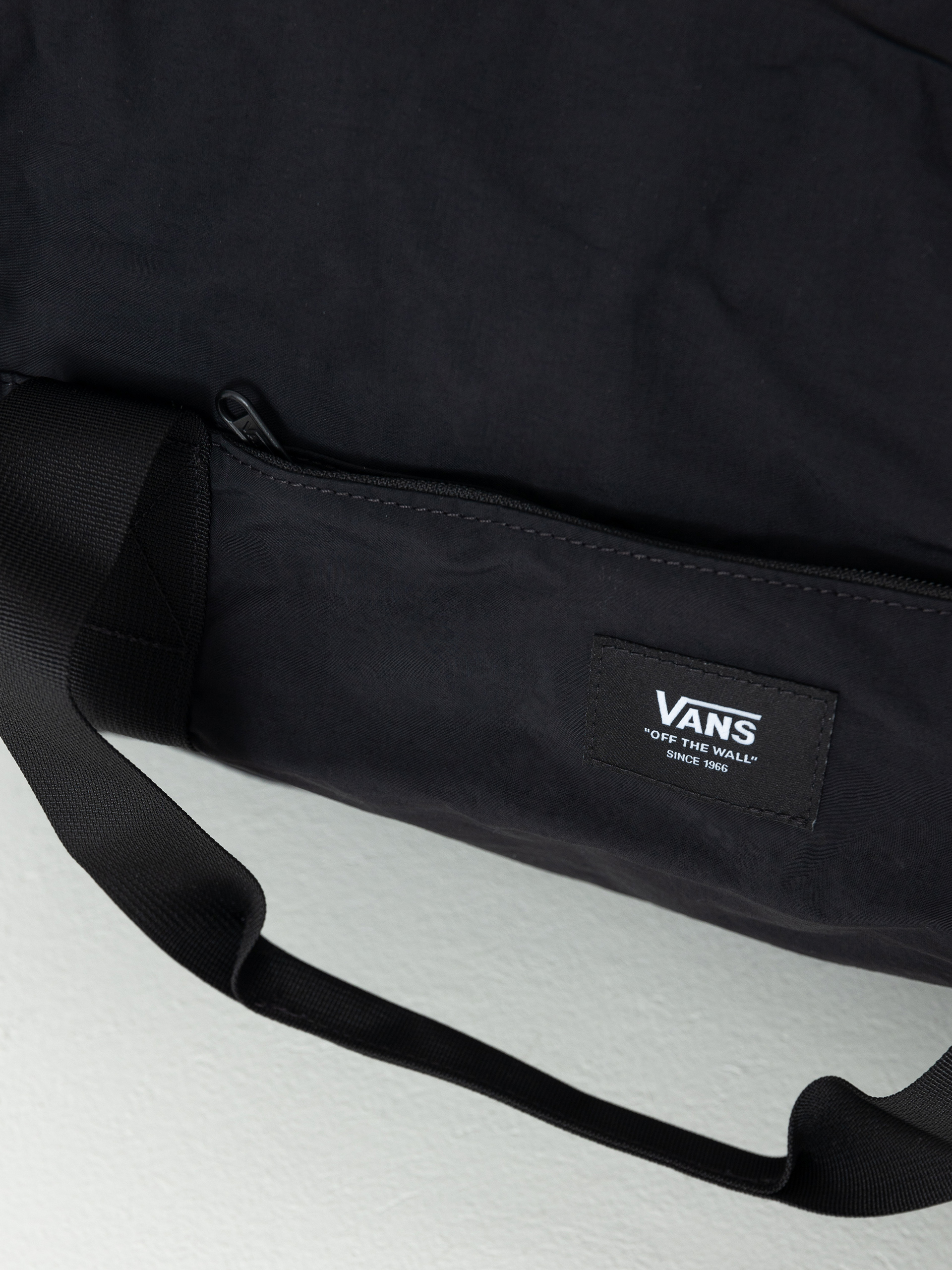 Vans Bag Barreled Duffel (black)