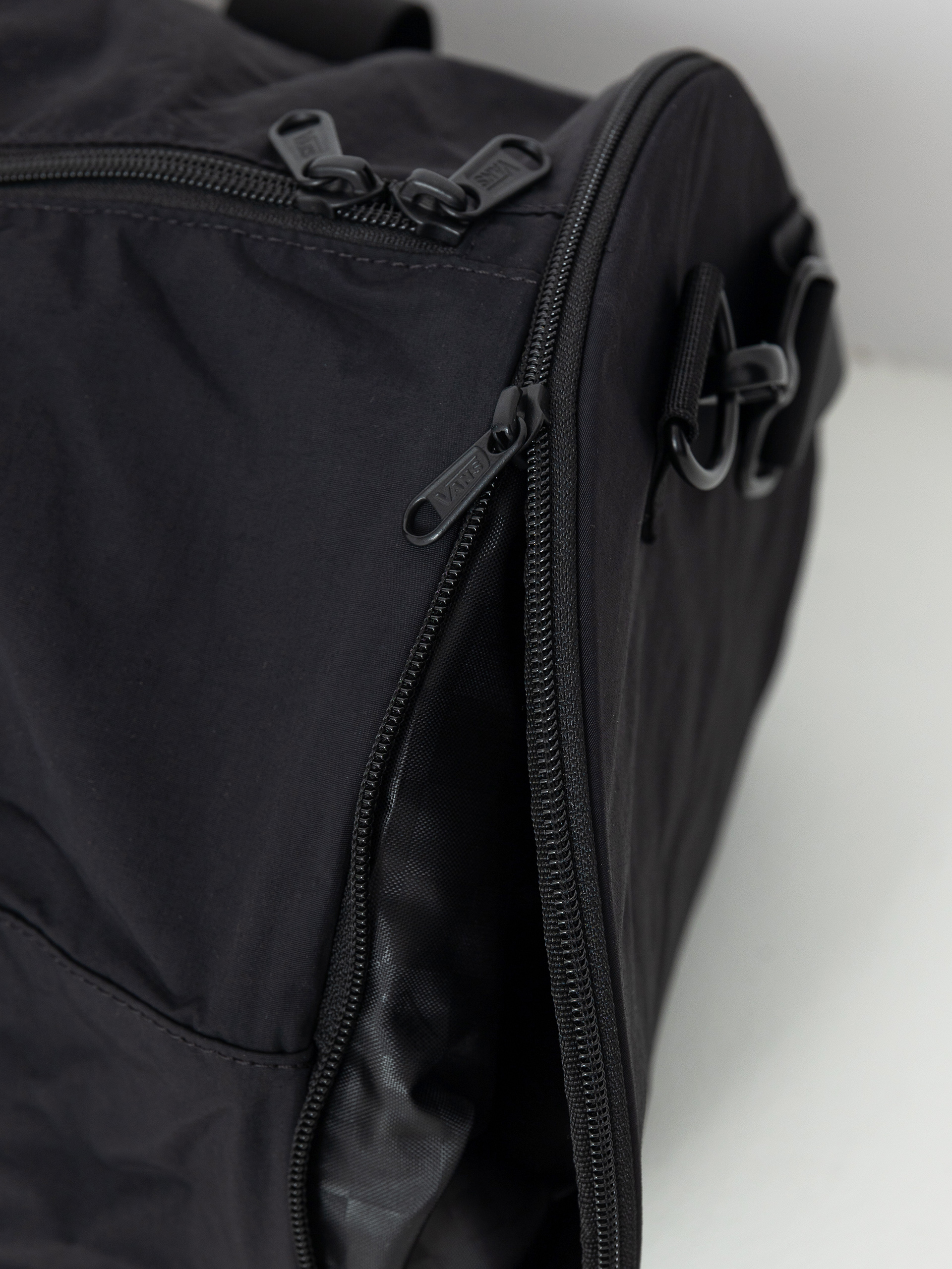 Vans Bag Barreled Duffel (black)