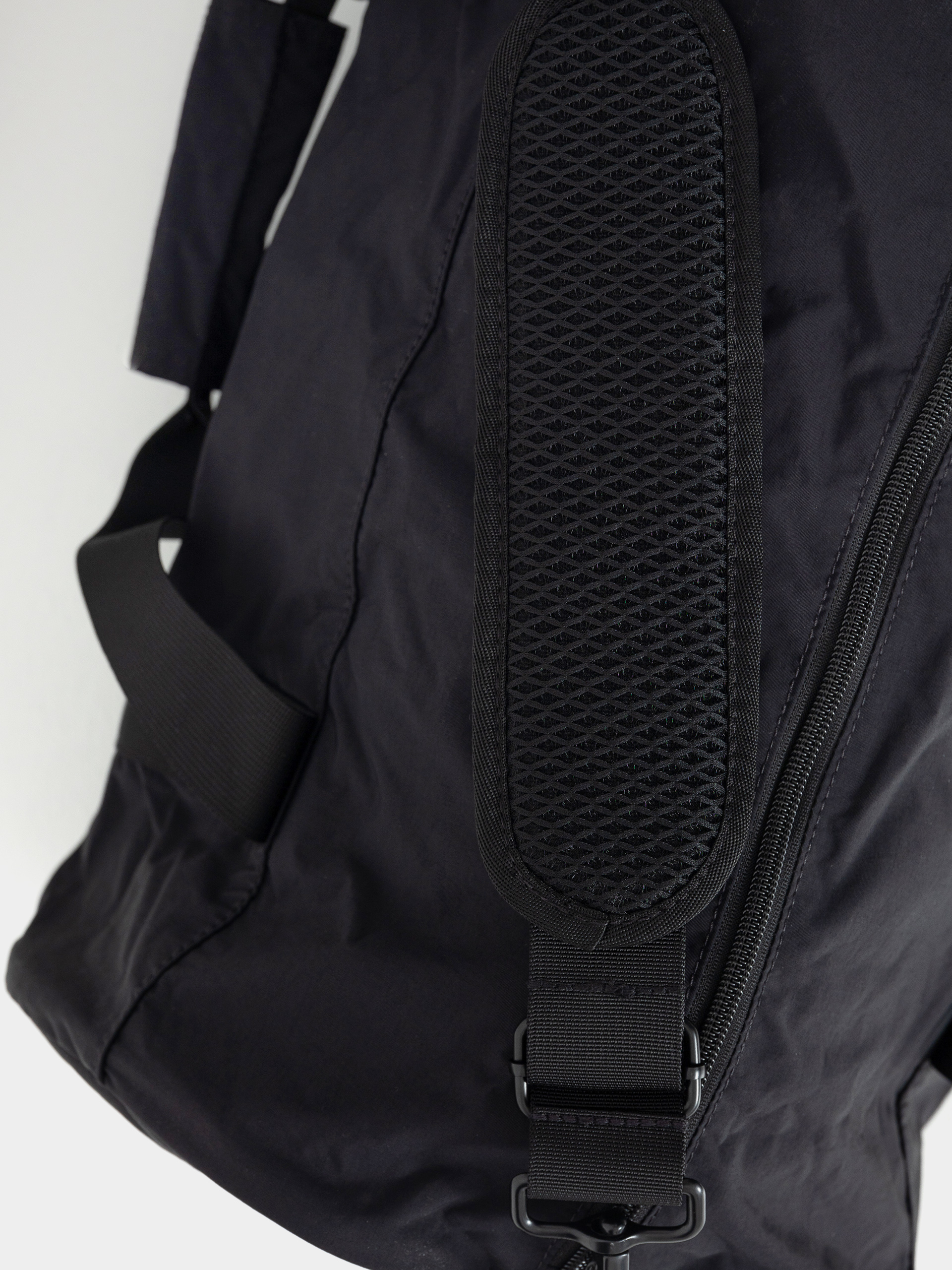 Vans Bag Barreled Duffel (black)