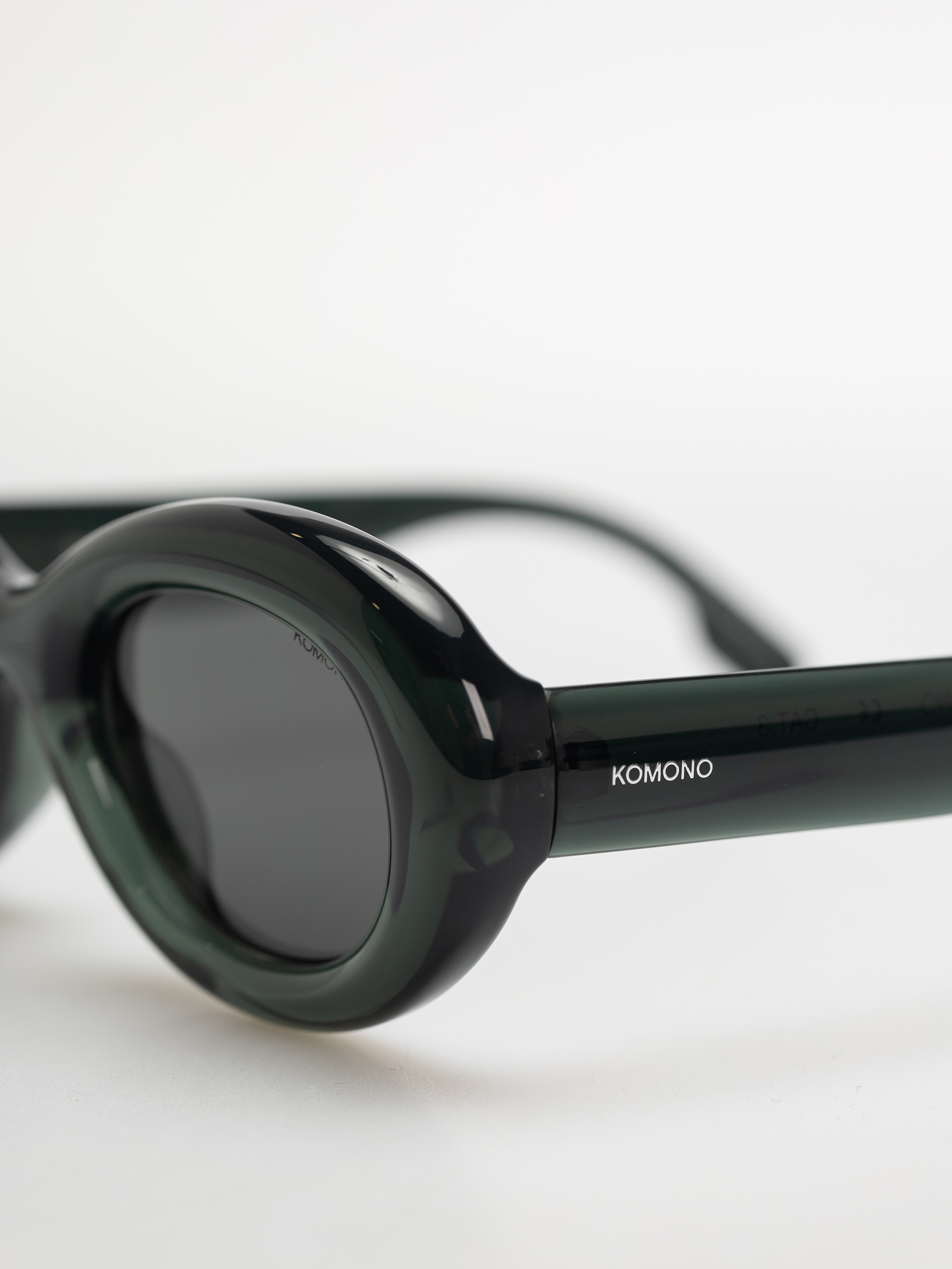 Komono Molly Sonnenbrille (emerald)