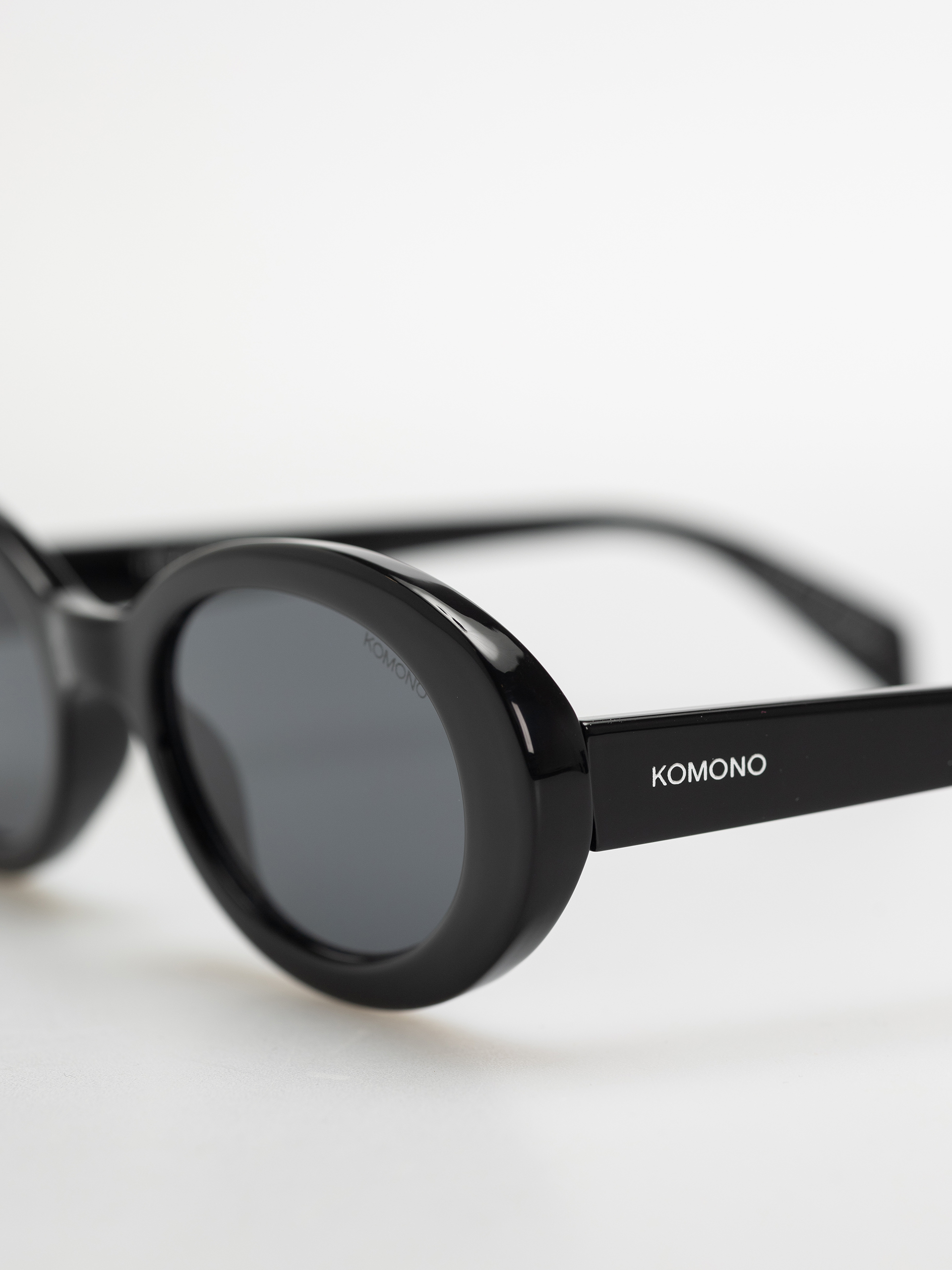 Komono Ana Sonnenbrille (black)