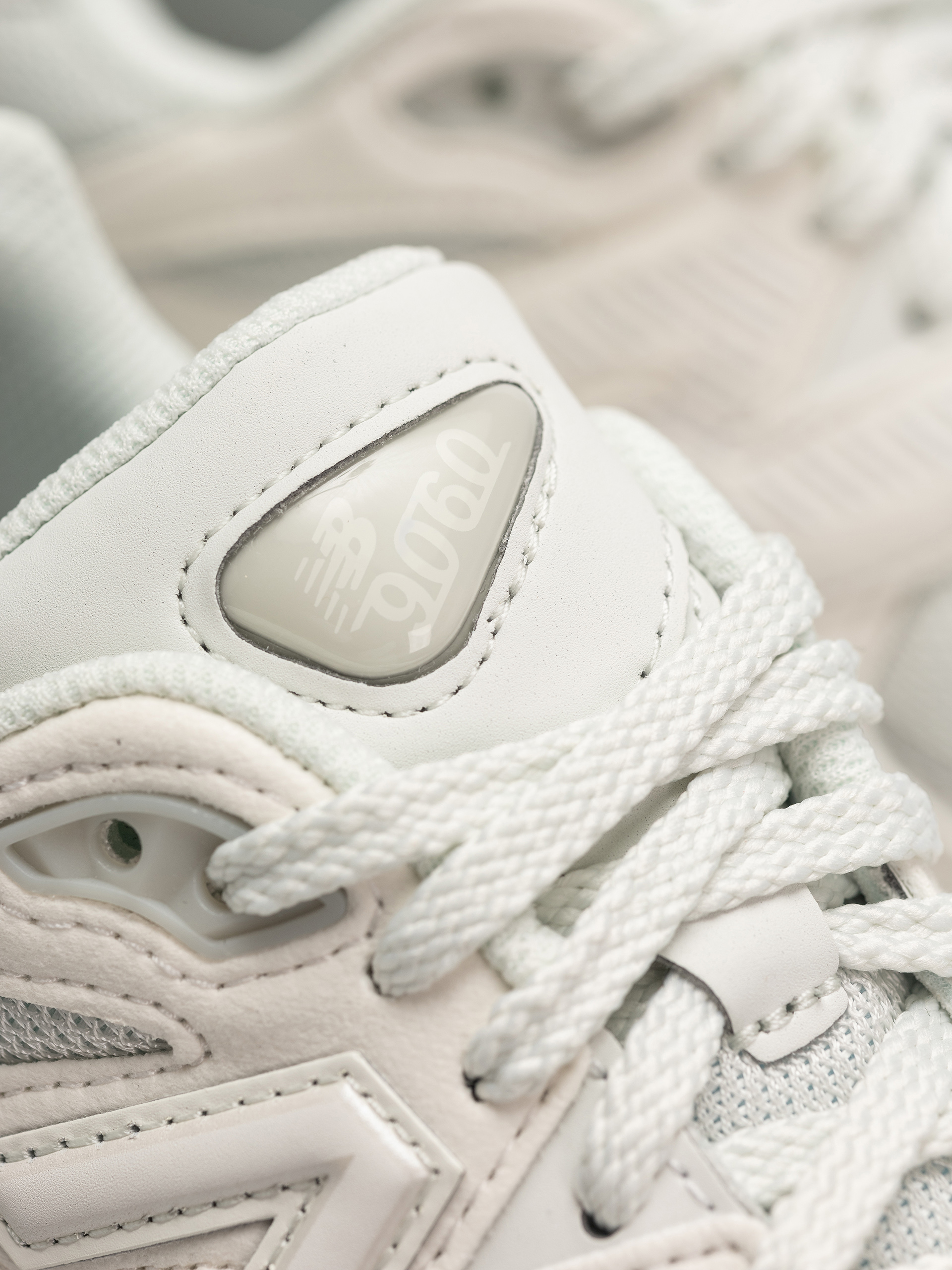 New Balance 9060 JR Schuhe (reflection)