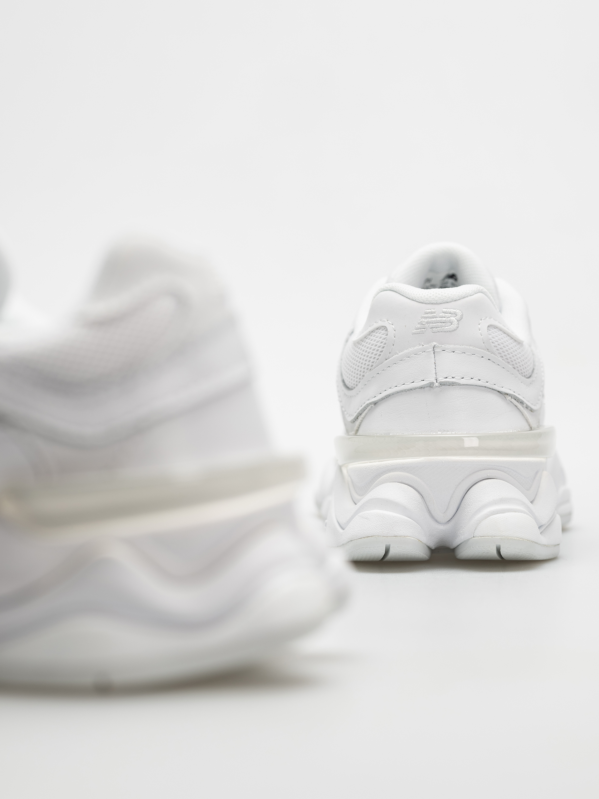 New Balance 9060 Schuhe (triple white)
