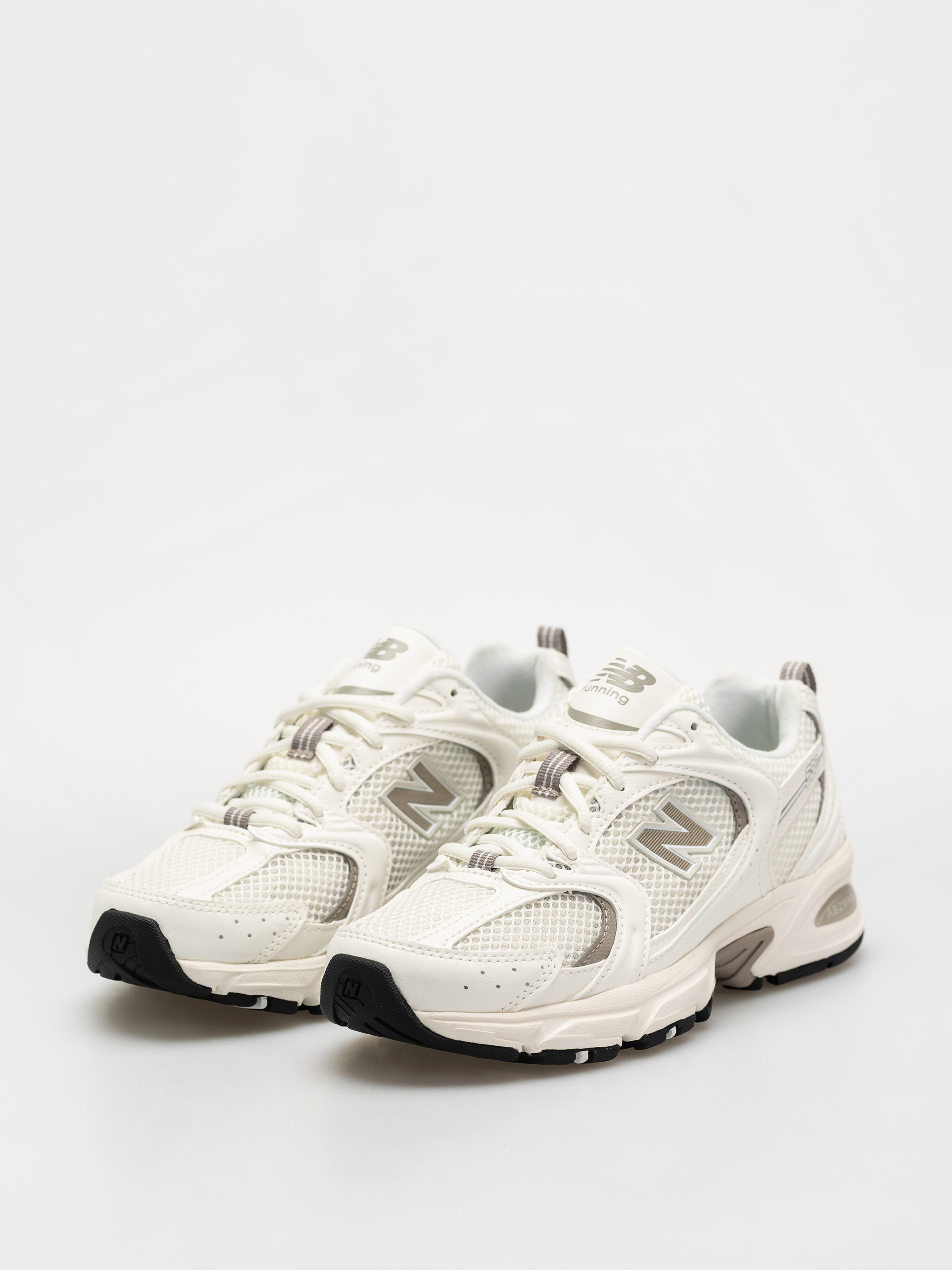 New Balance 530 Shoes (sea salt)