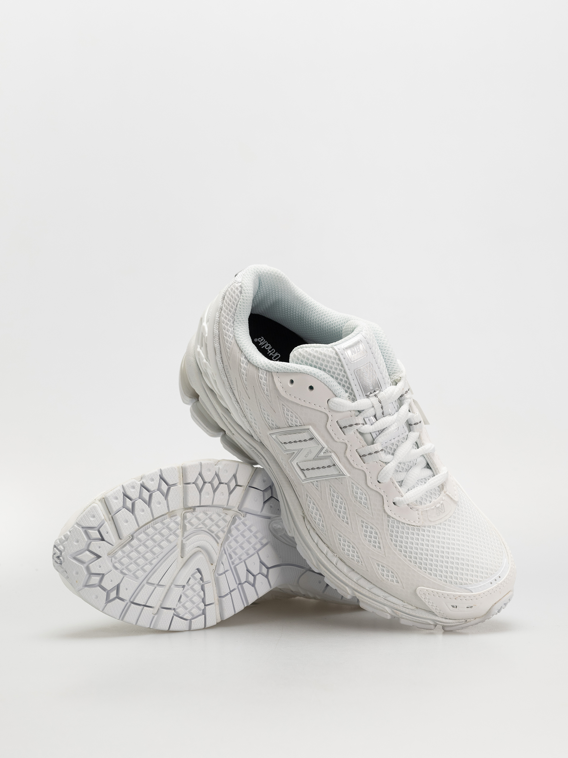 New Balance 1906 Shoes (white)