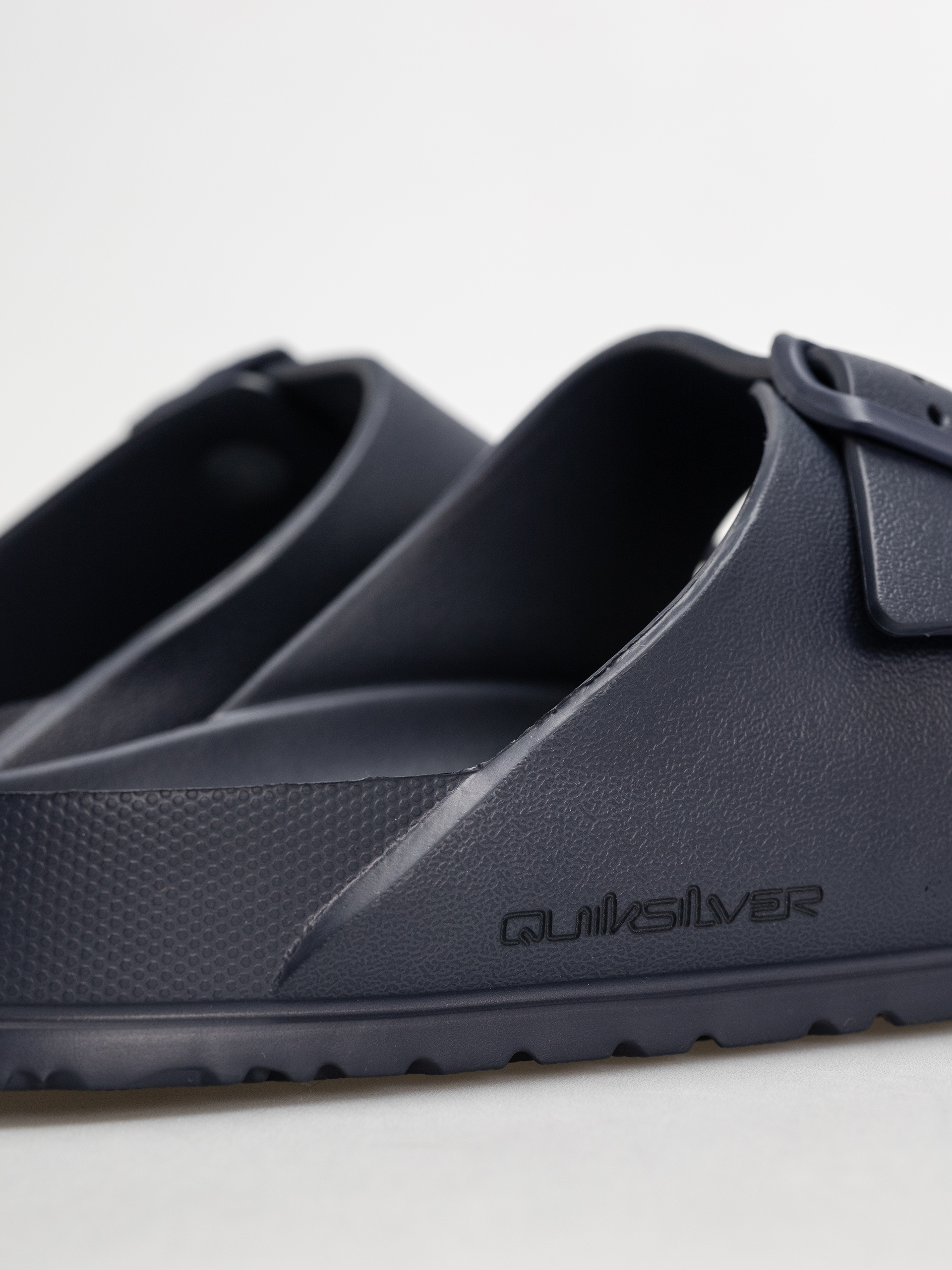 Quiksilver Embark RF Flip Flops (indigo)