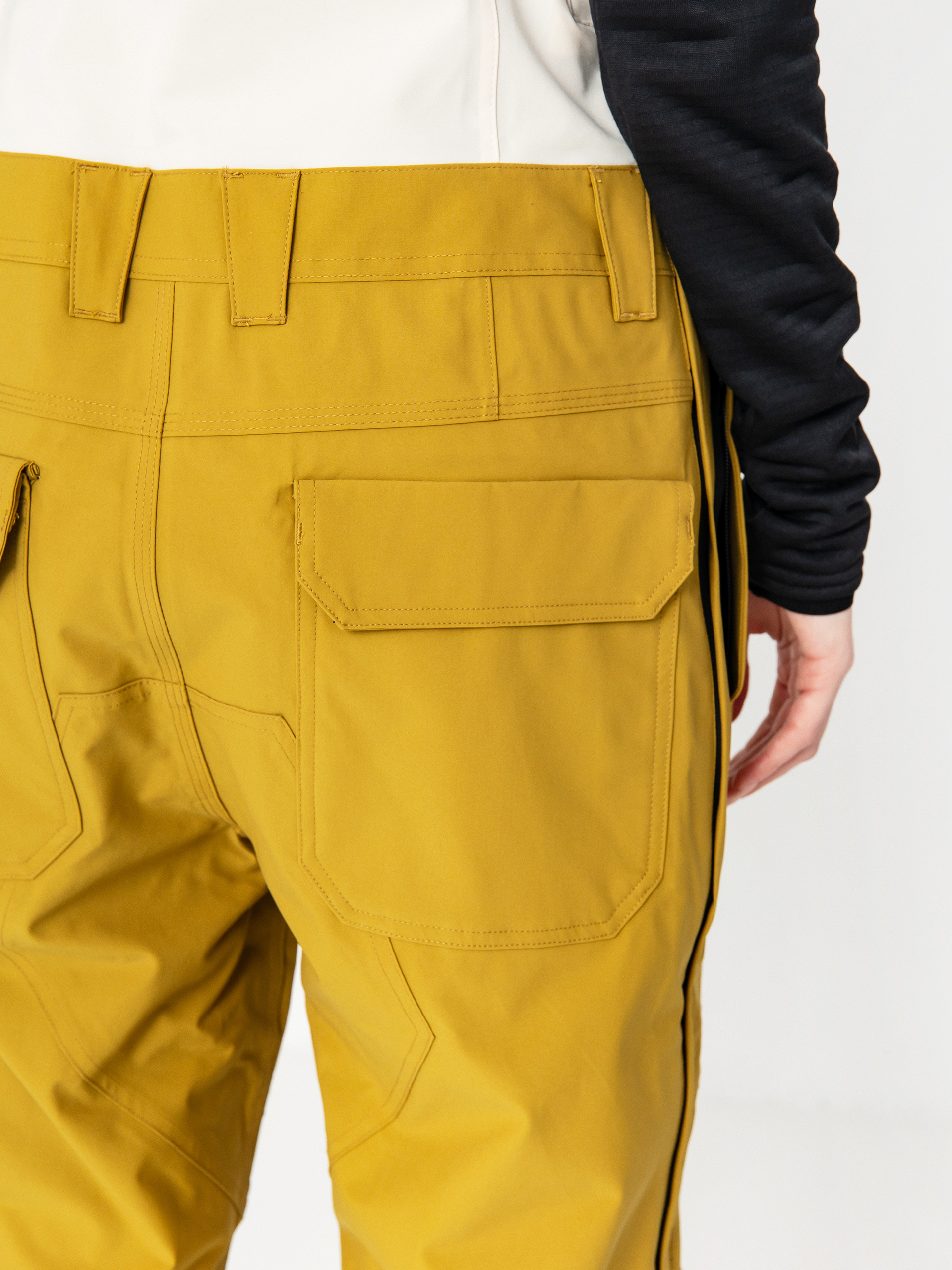 Womens ThirtyTwo Snowboard pants Basement Bib (tan)