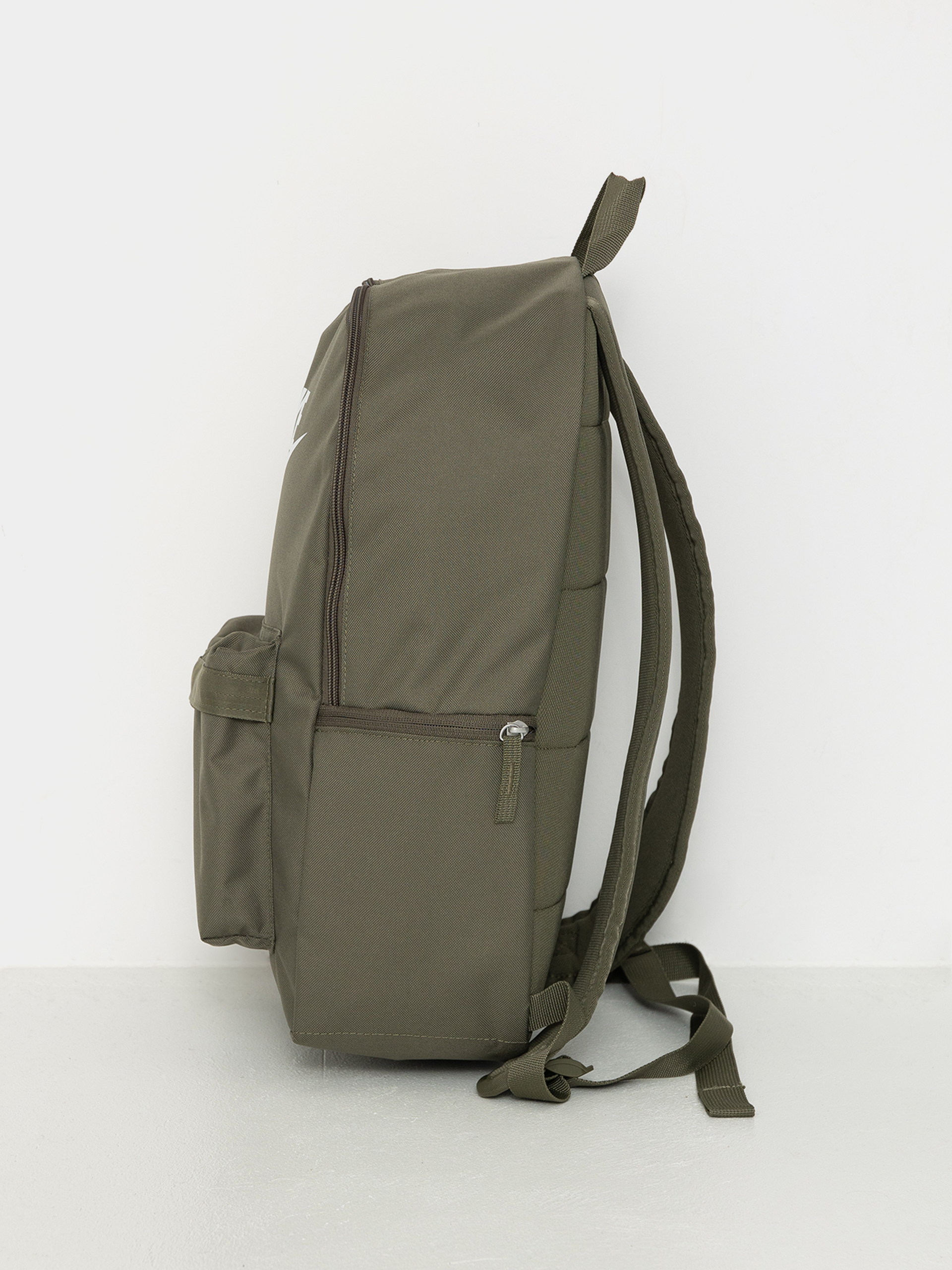 olive green nike backpack