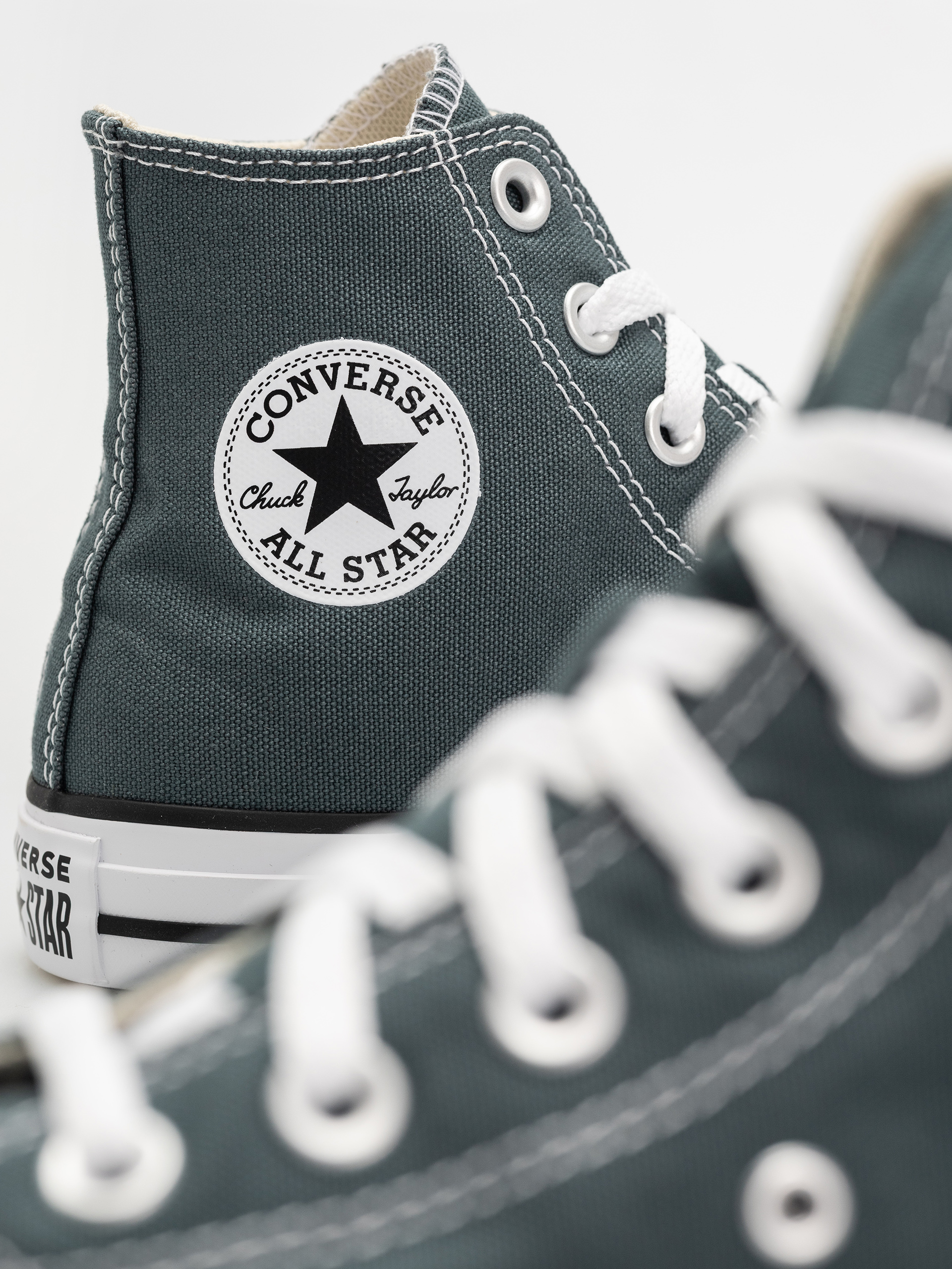Converse Chuck Taylor Hi Chucks (true nature)