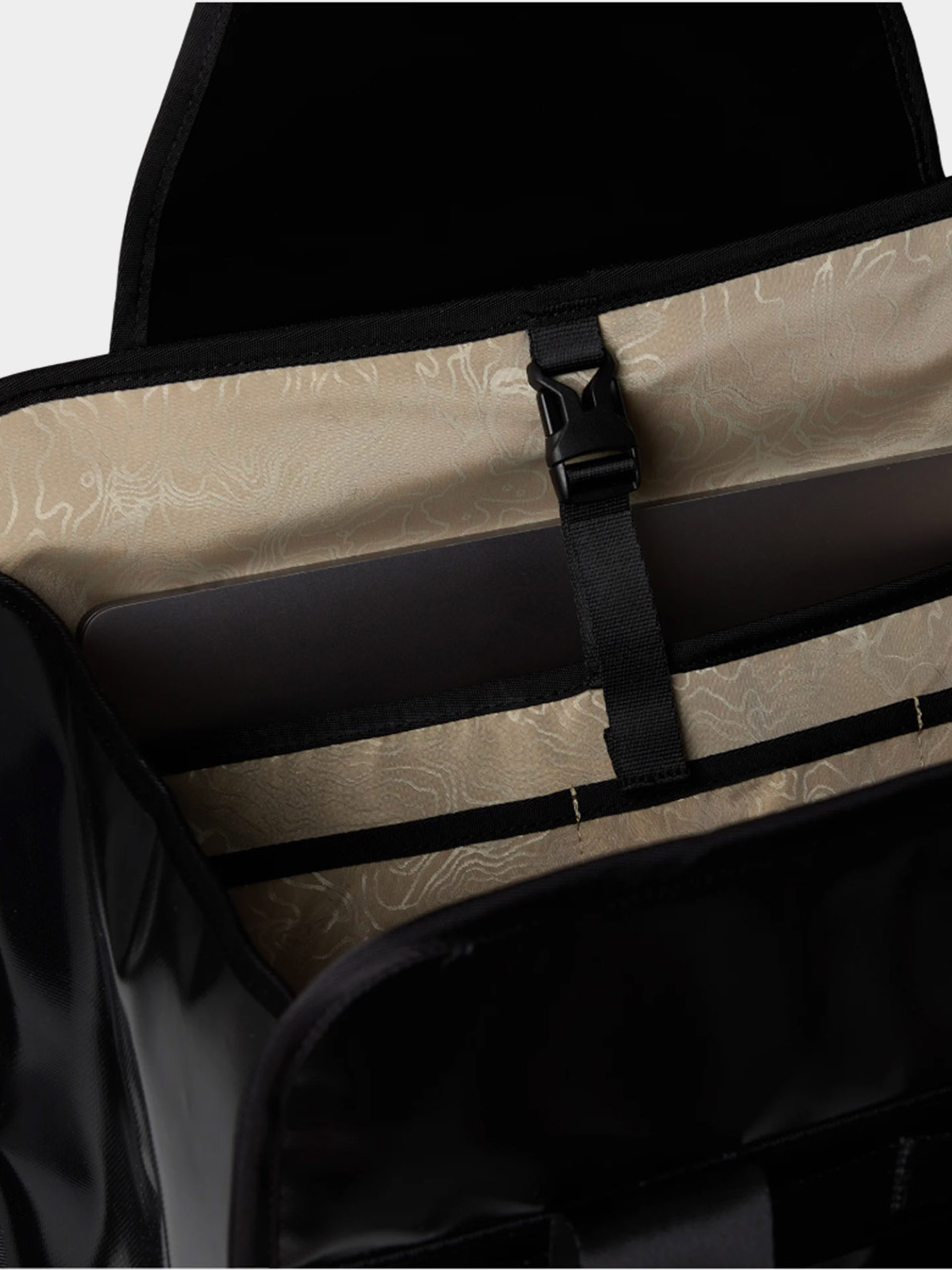 The North Face Handbag Base Camp Tote Wmn (tnf black/tnf black)