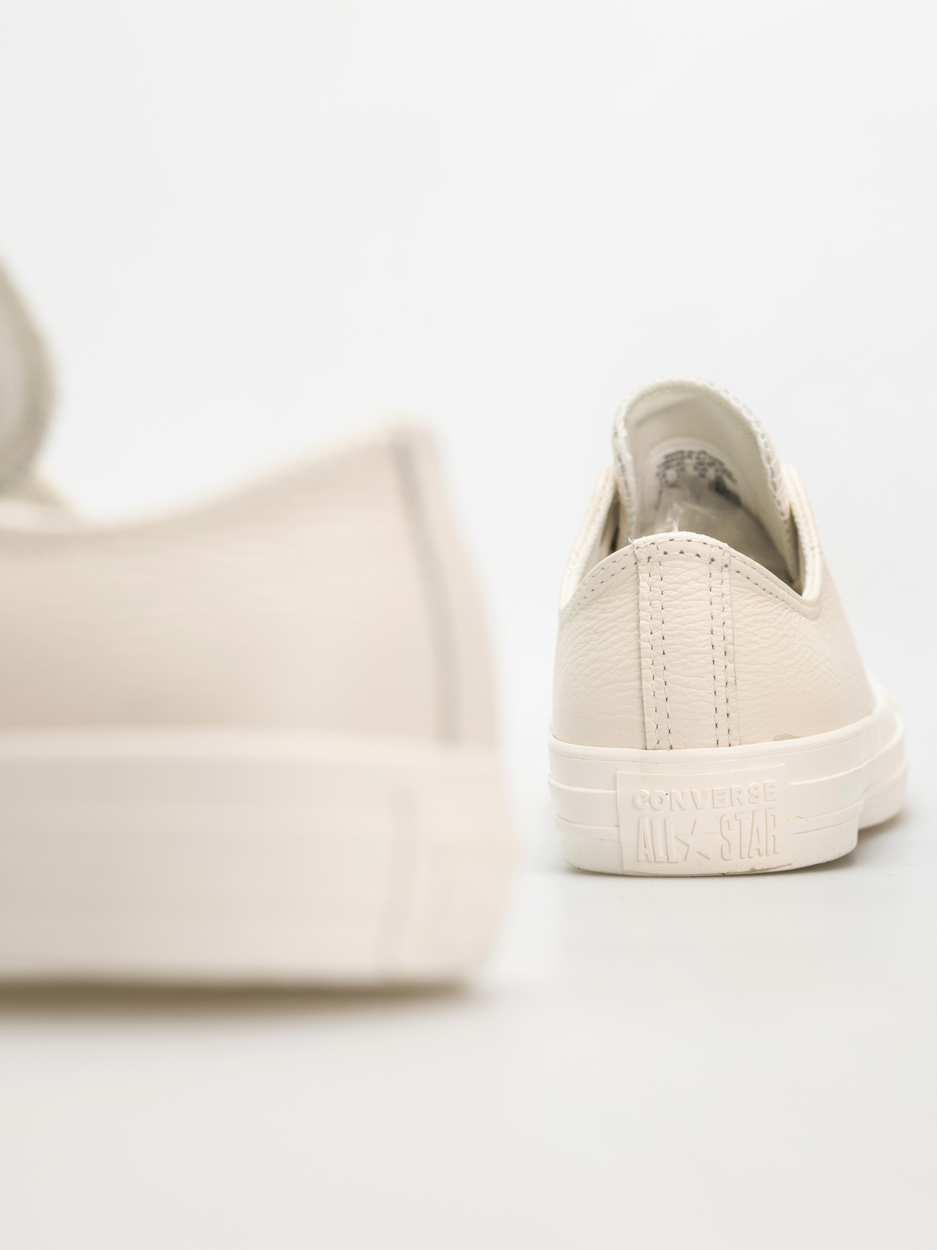 Converse Chuck Taylor All Star Ox Wmn Chucks (egret/egret/gold)