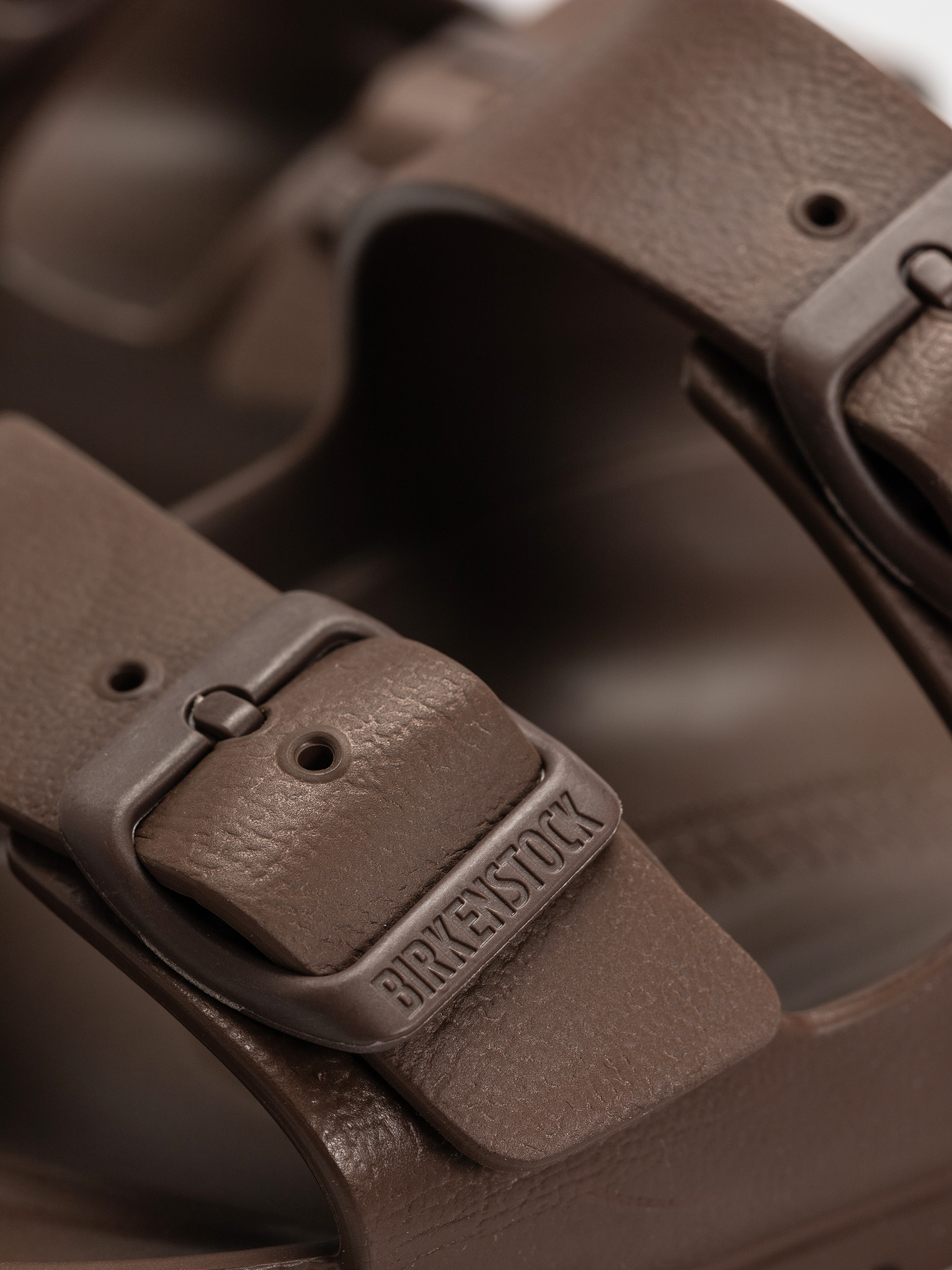 Birkenstock Arizona Essentials EVA Narrow Wmn Flip Flops (roast)