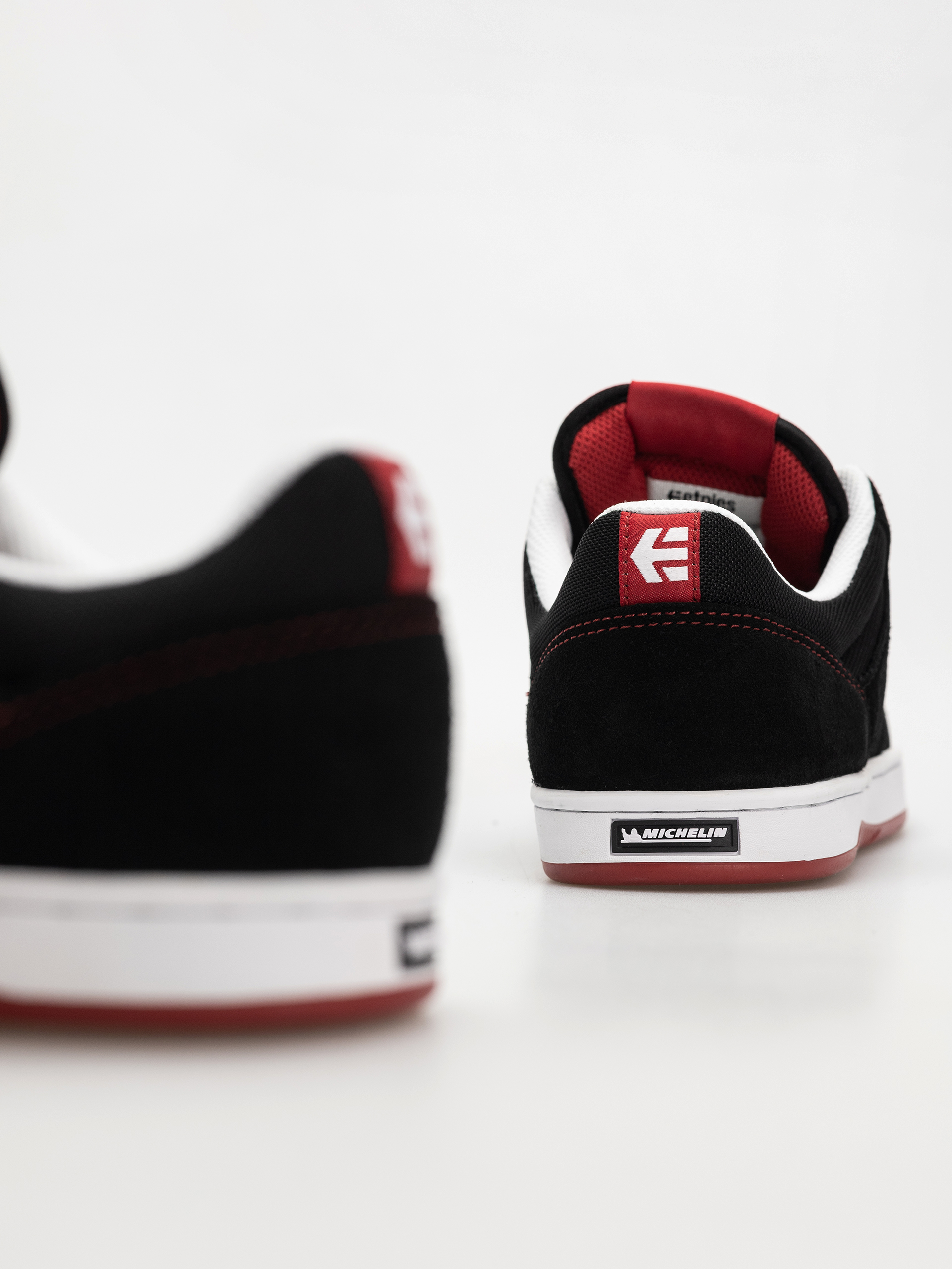 Etnies Marana Shoes (blacktop wash)