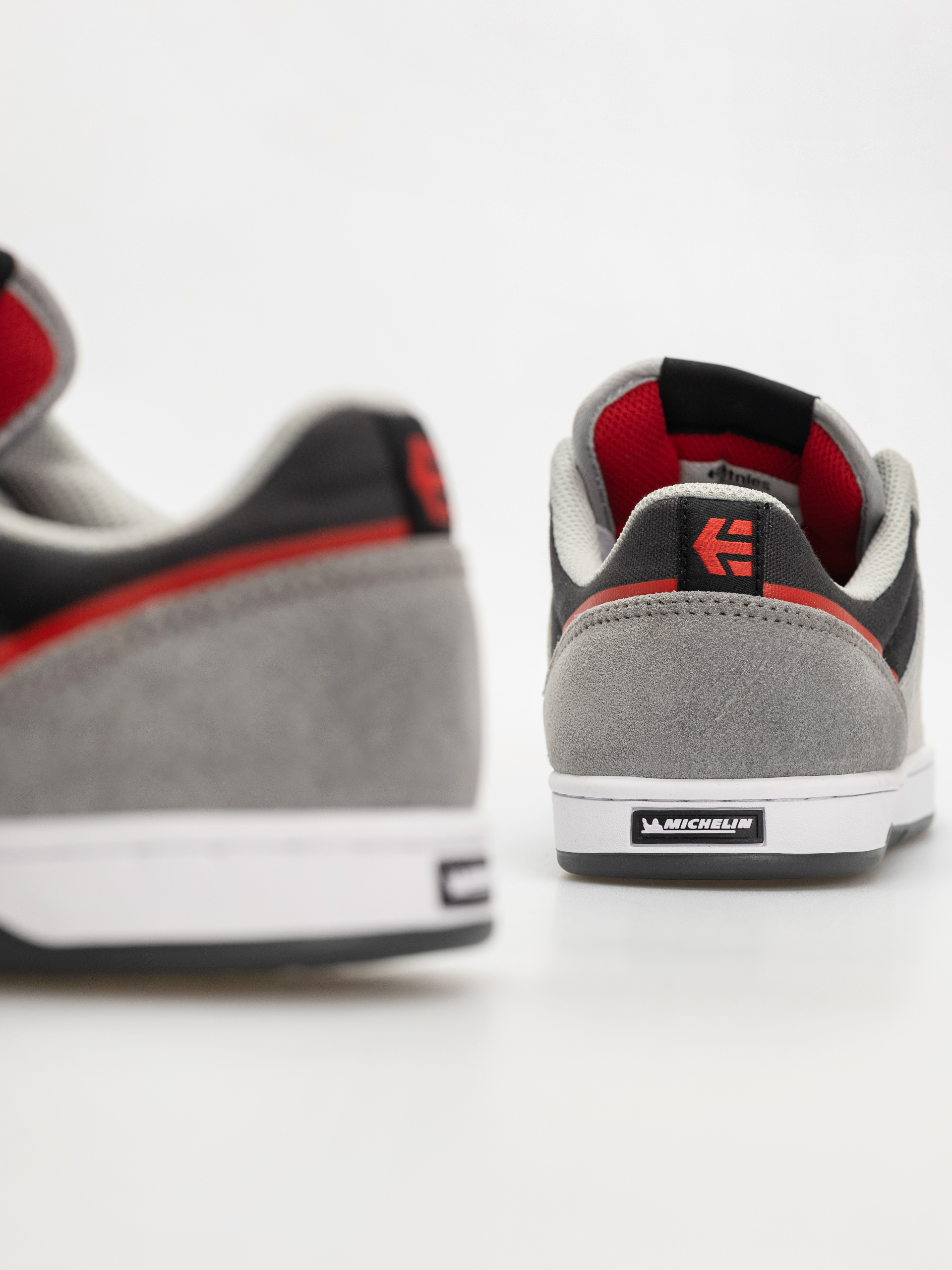Etnies Marana Shoes (grey/grey/red)