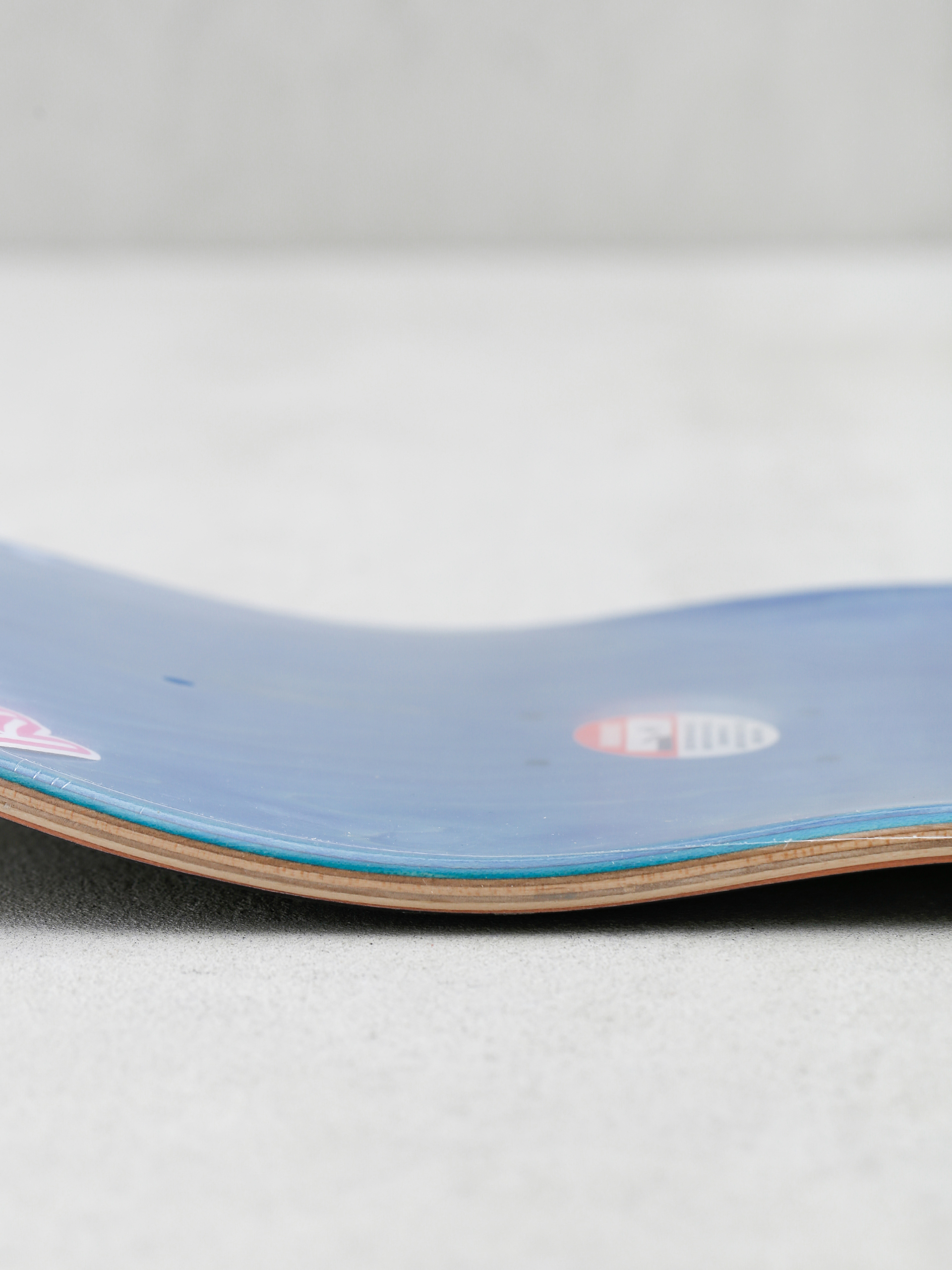 Krooked Wilson Turn Out Deck (dark plum)