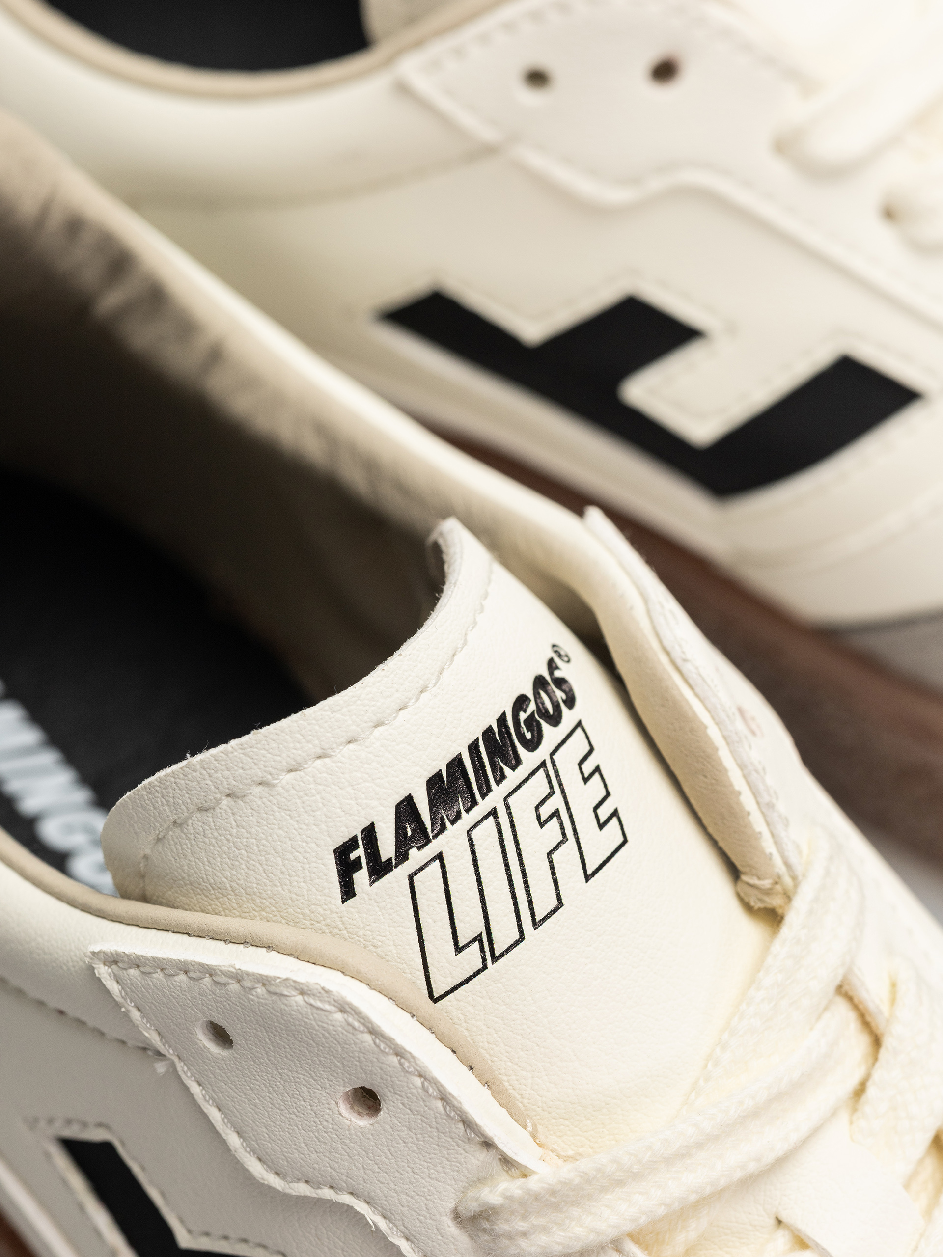 Flamingos Life Schuhe Burela Bold (black)