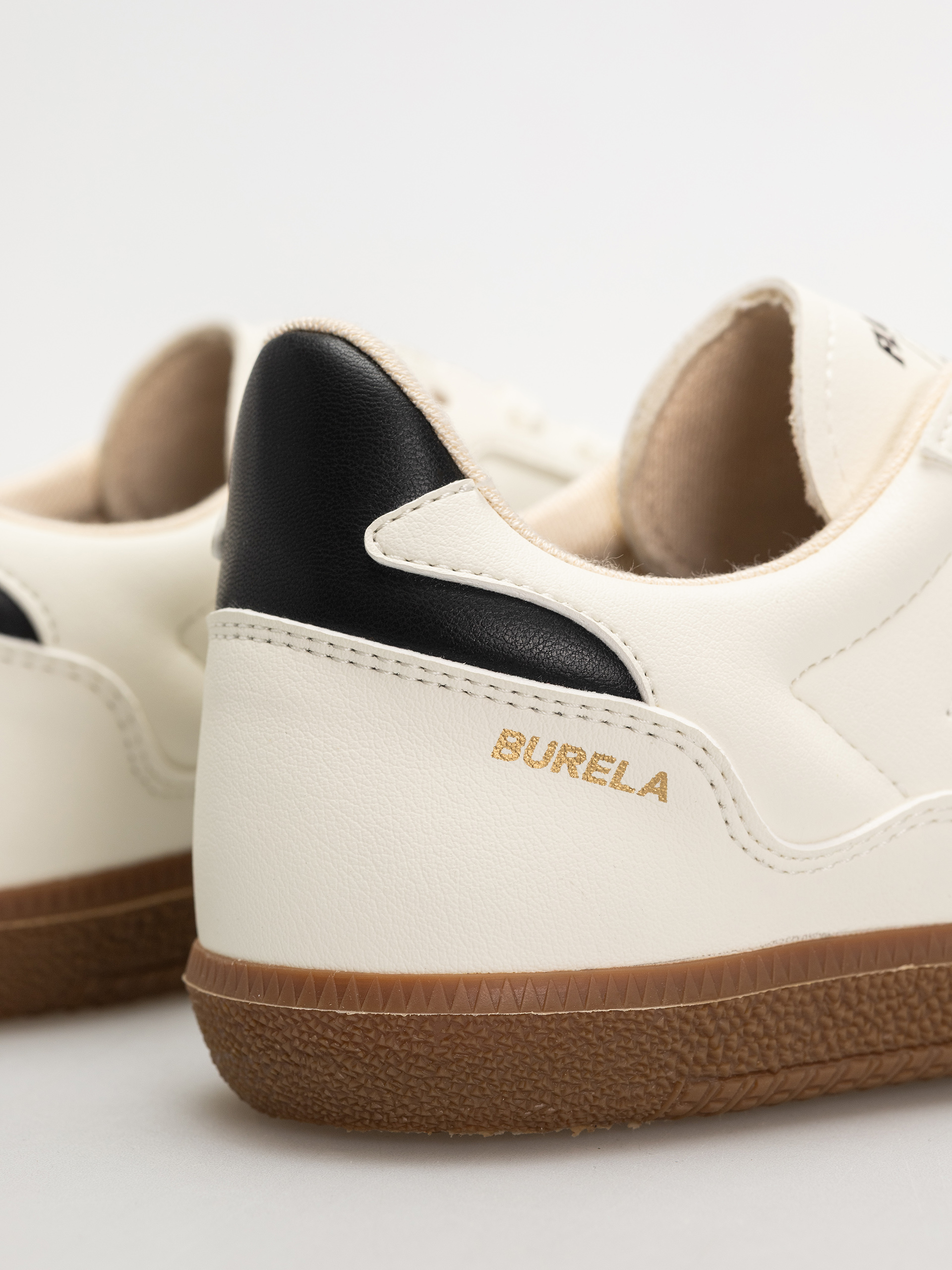 Flamingos Life Shoes Burela Slim (panna black)