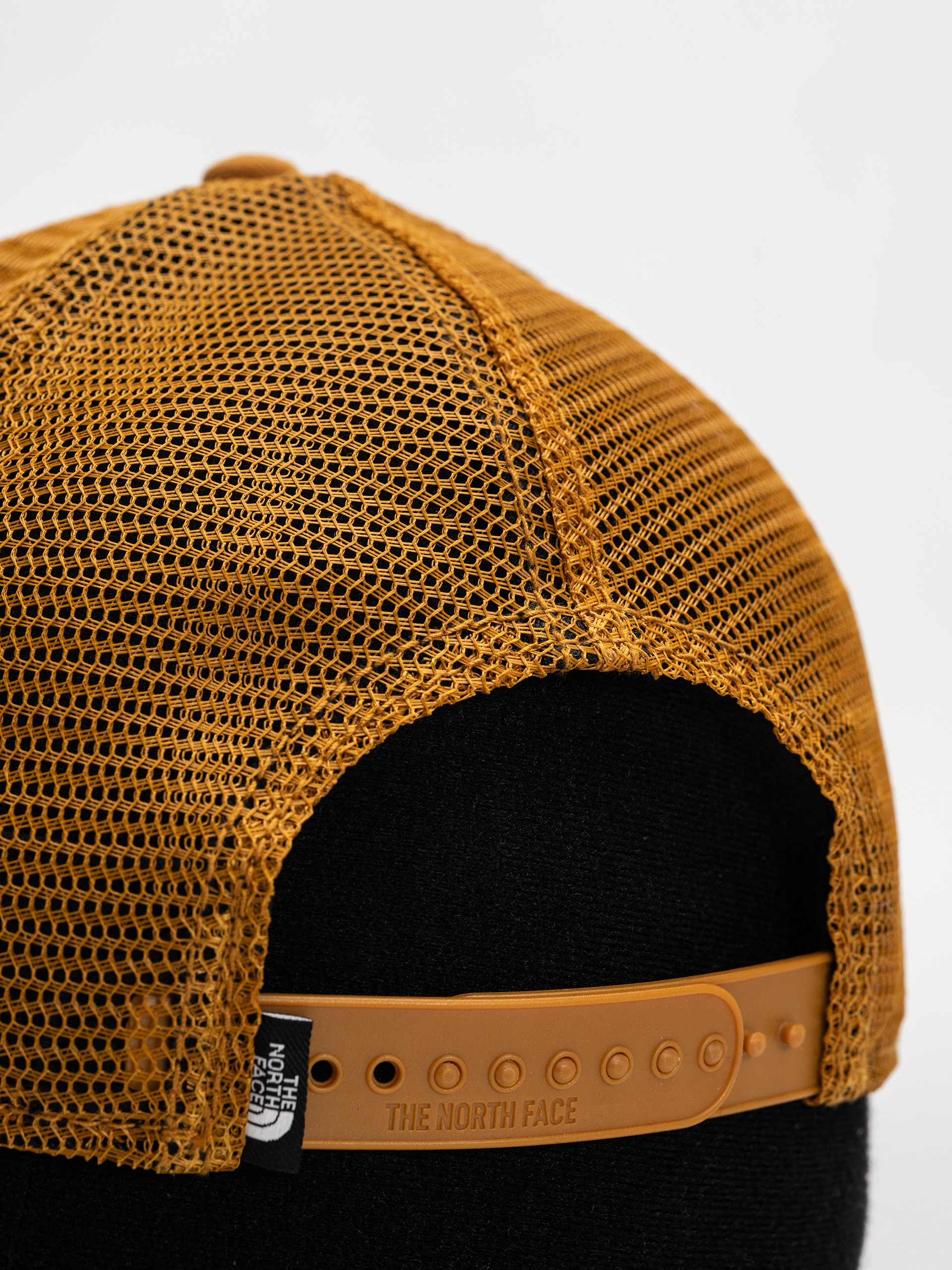 The North Face Mudder Trucker Cap (timber tan)
