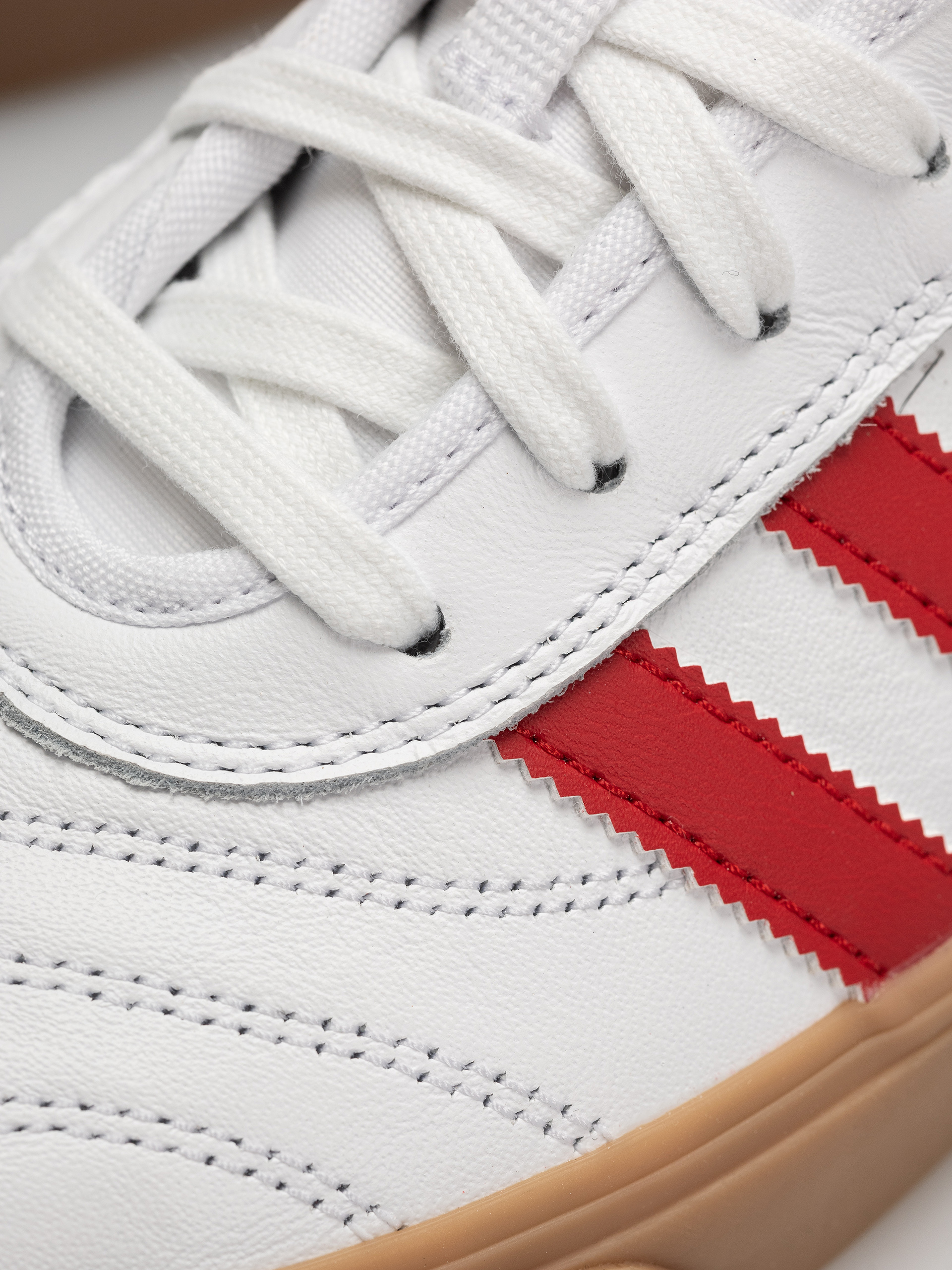 adidas Adi Ease Schuhe (ftwwht/betsca/goldmt)