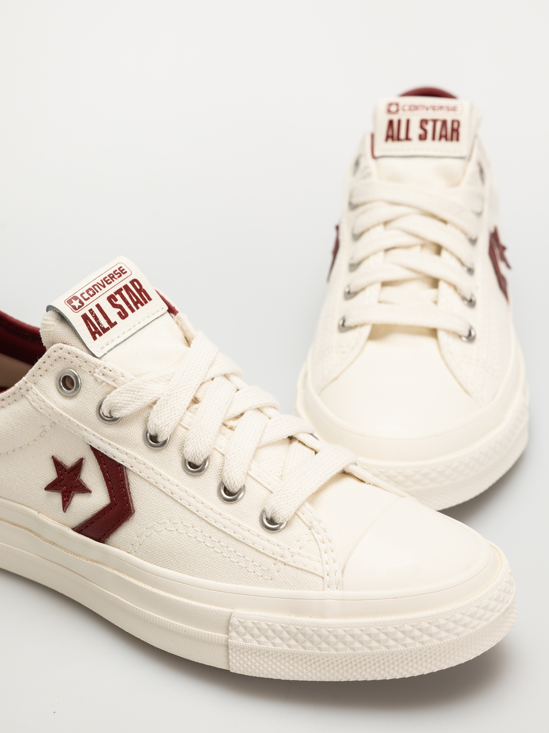 Converse Star Player 76 Ox Schuhe (egret/egret/park red)