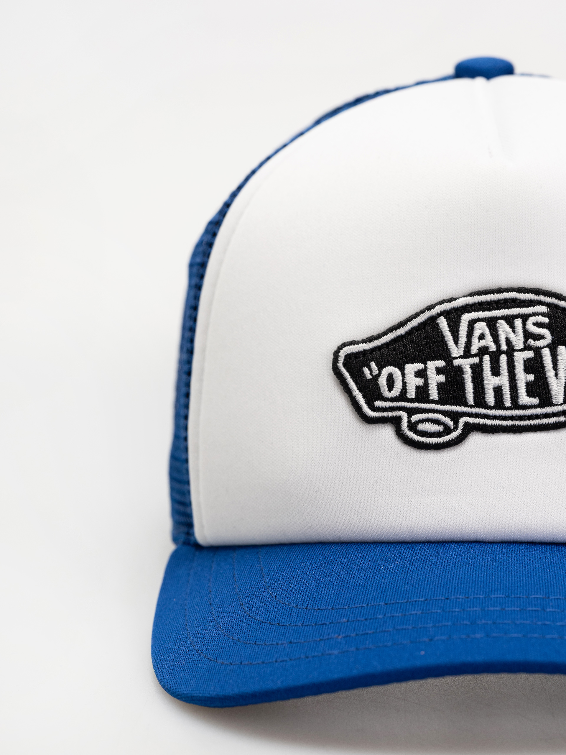 Vans Classic Patch Curved Bill Trucker Cap (true blue)
