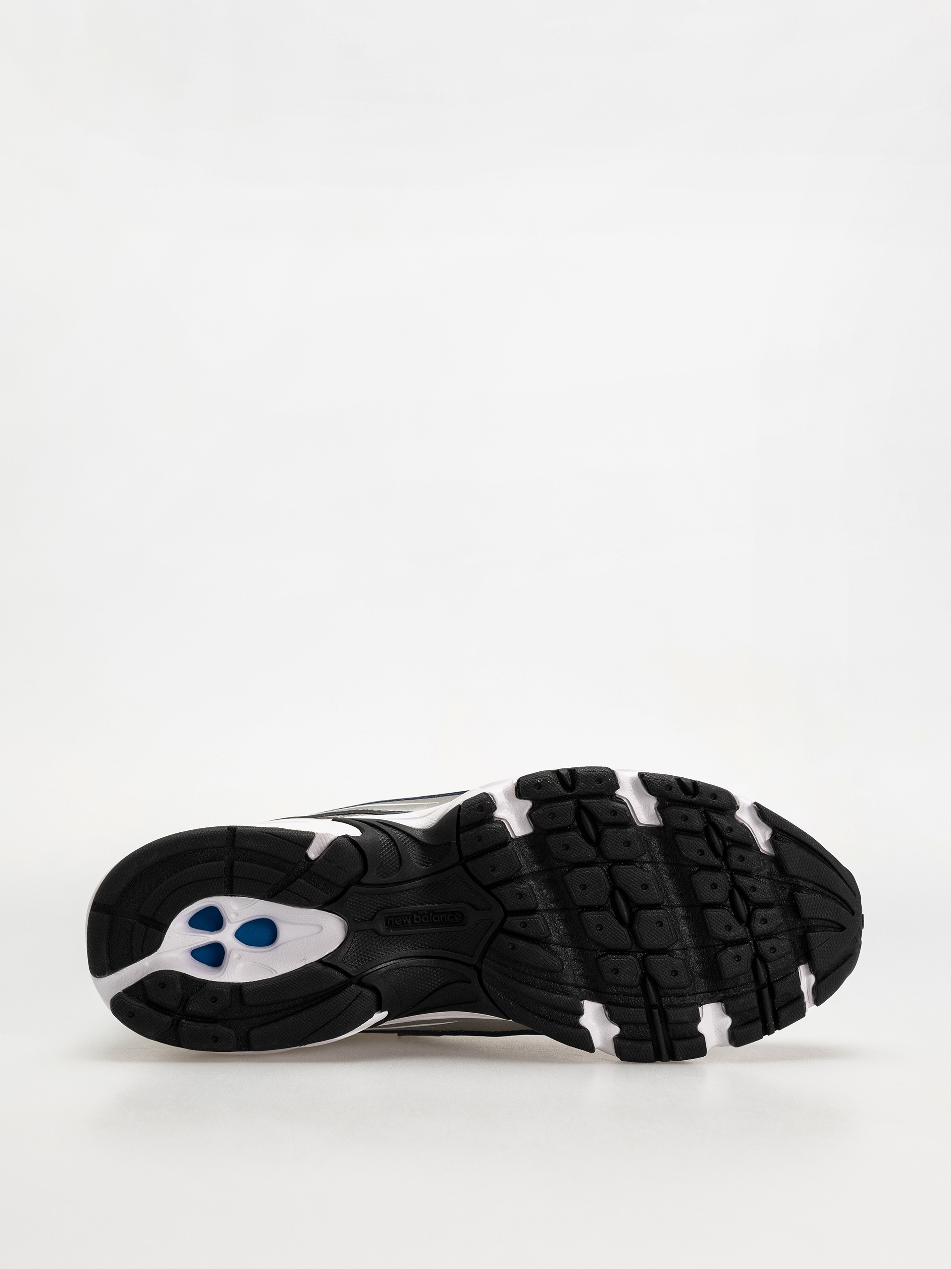 New Balance 740 Shoes (nb navy)