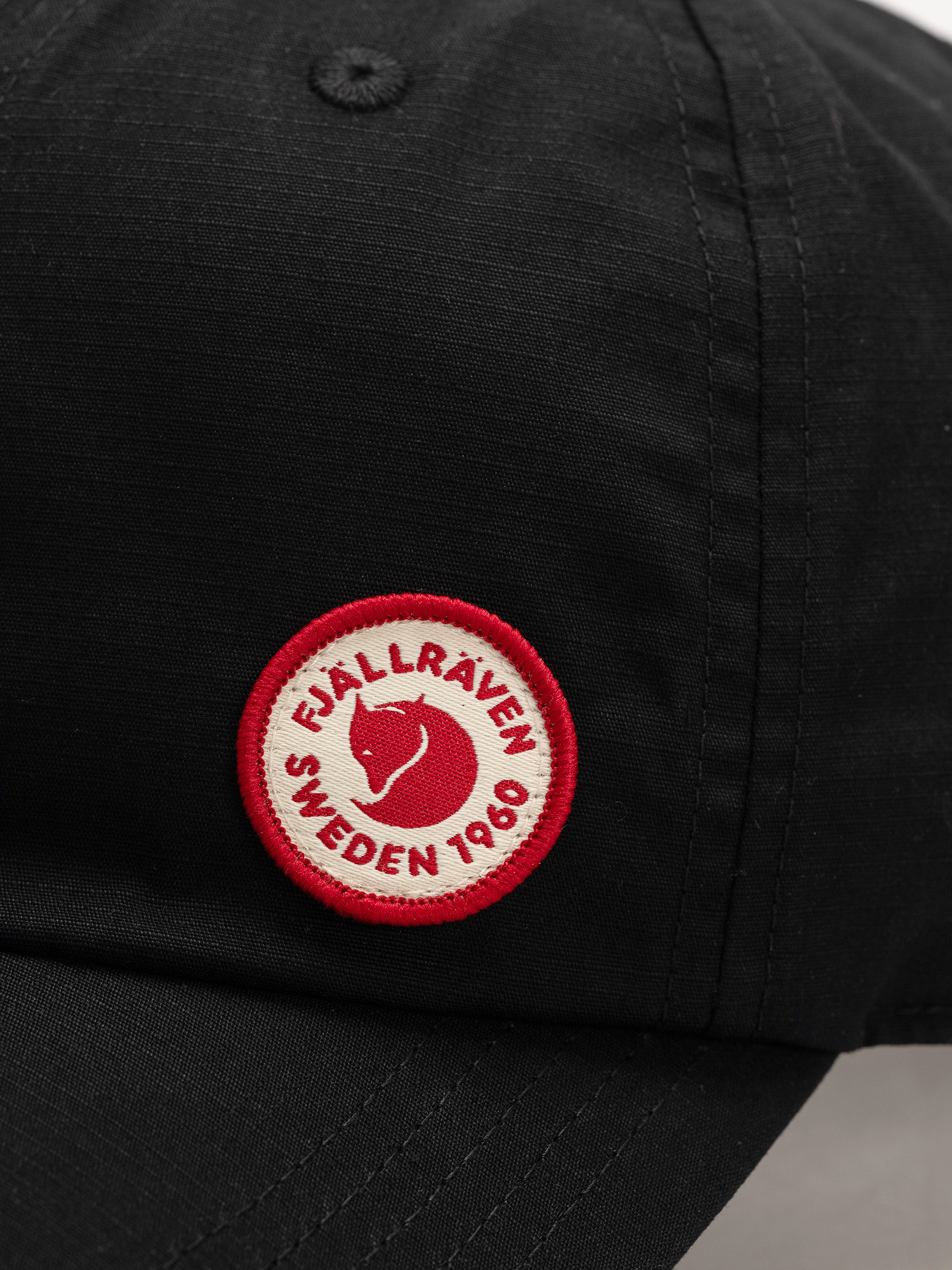 Fjallraven Logo Cap (black)