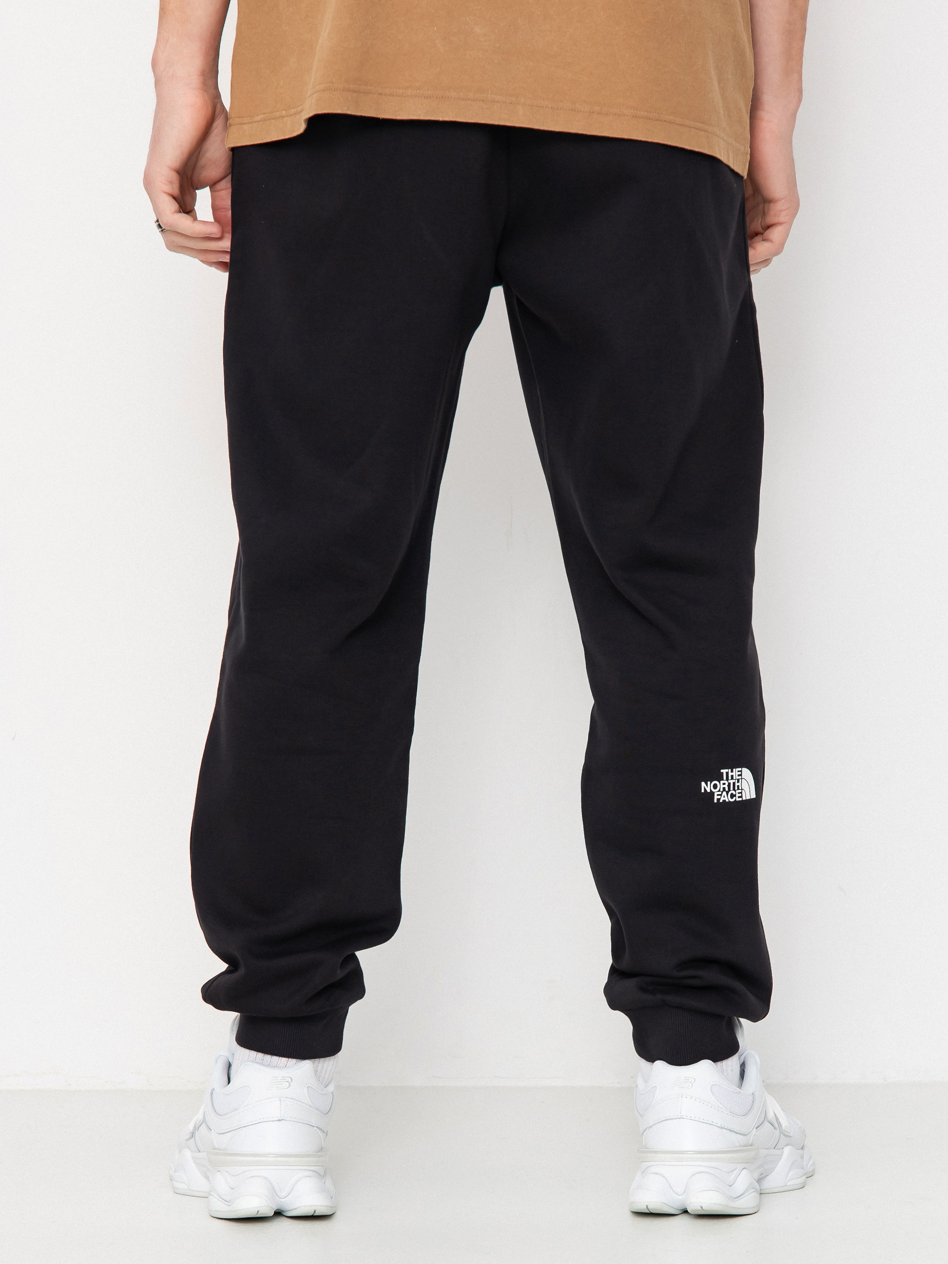 The North Face Fine Regular Tapered Jogger Hose (tnf black)