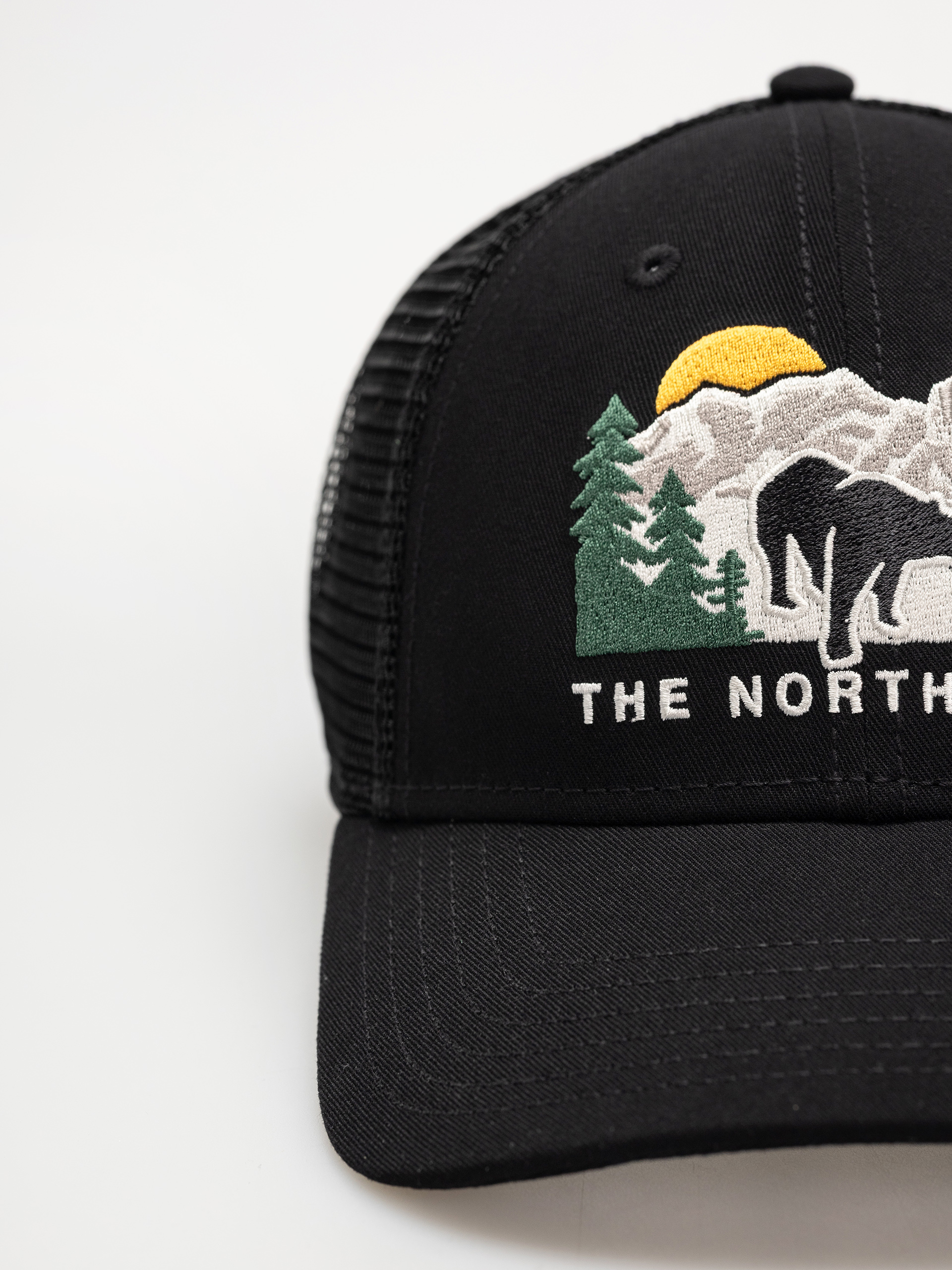 The North Face Embroidered Mudder Trucker Cap - black (tnf black