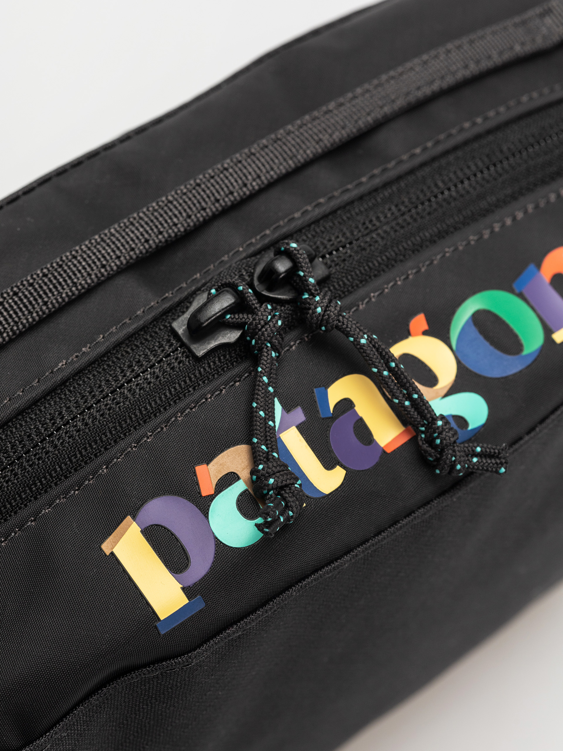 Patagonia Black Hole Cube 3L Cosmetic bag (unity fitz/ink black)