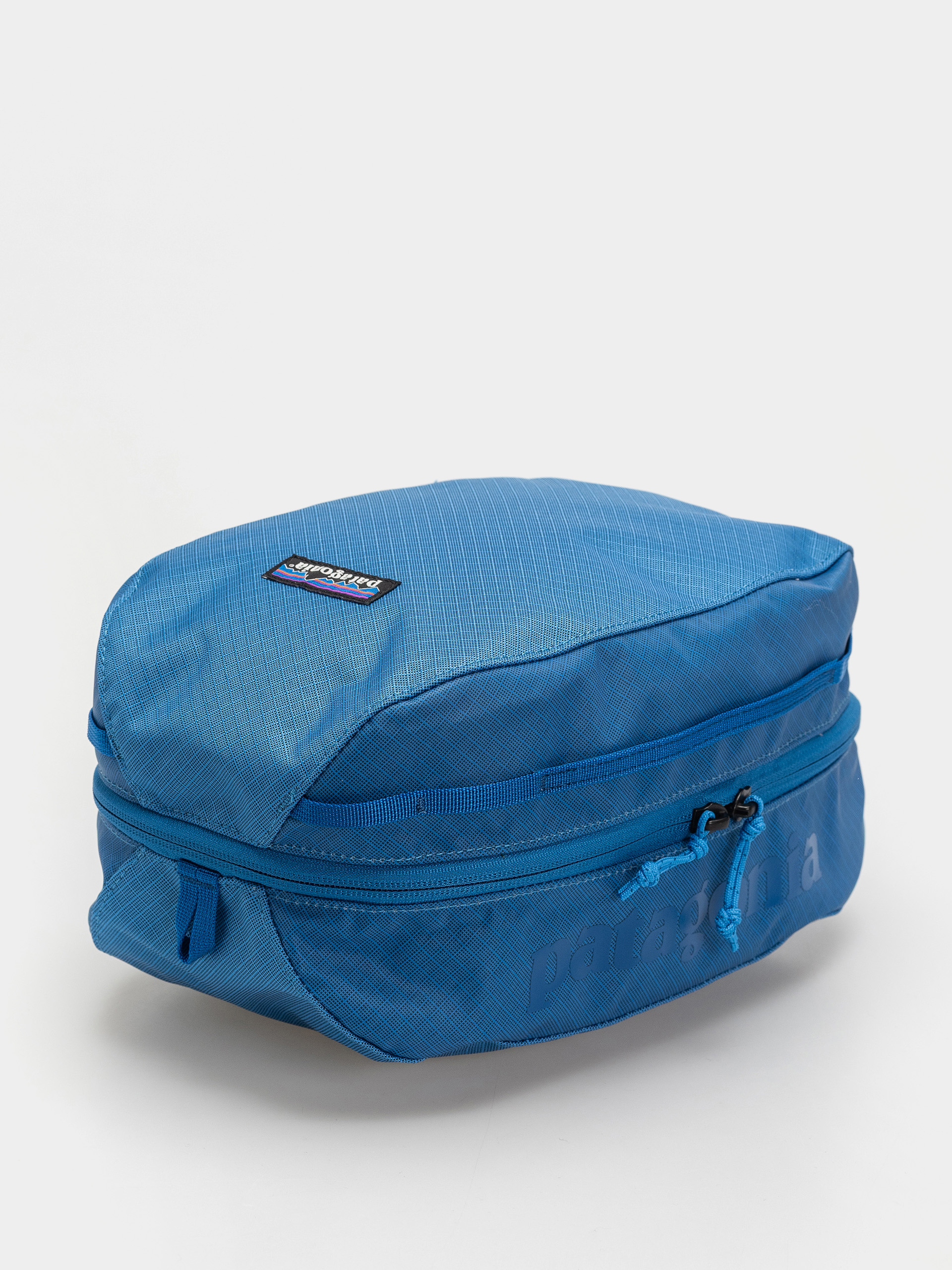 patagonia black hole cube toiletry bag 6L Big Sky Anglers Exterior daisy chain for lashing onto packs and handlebars Black Hole Cube - 3L