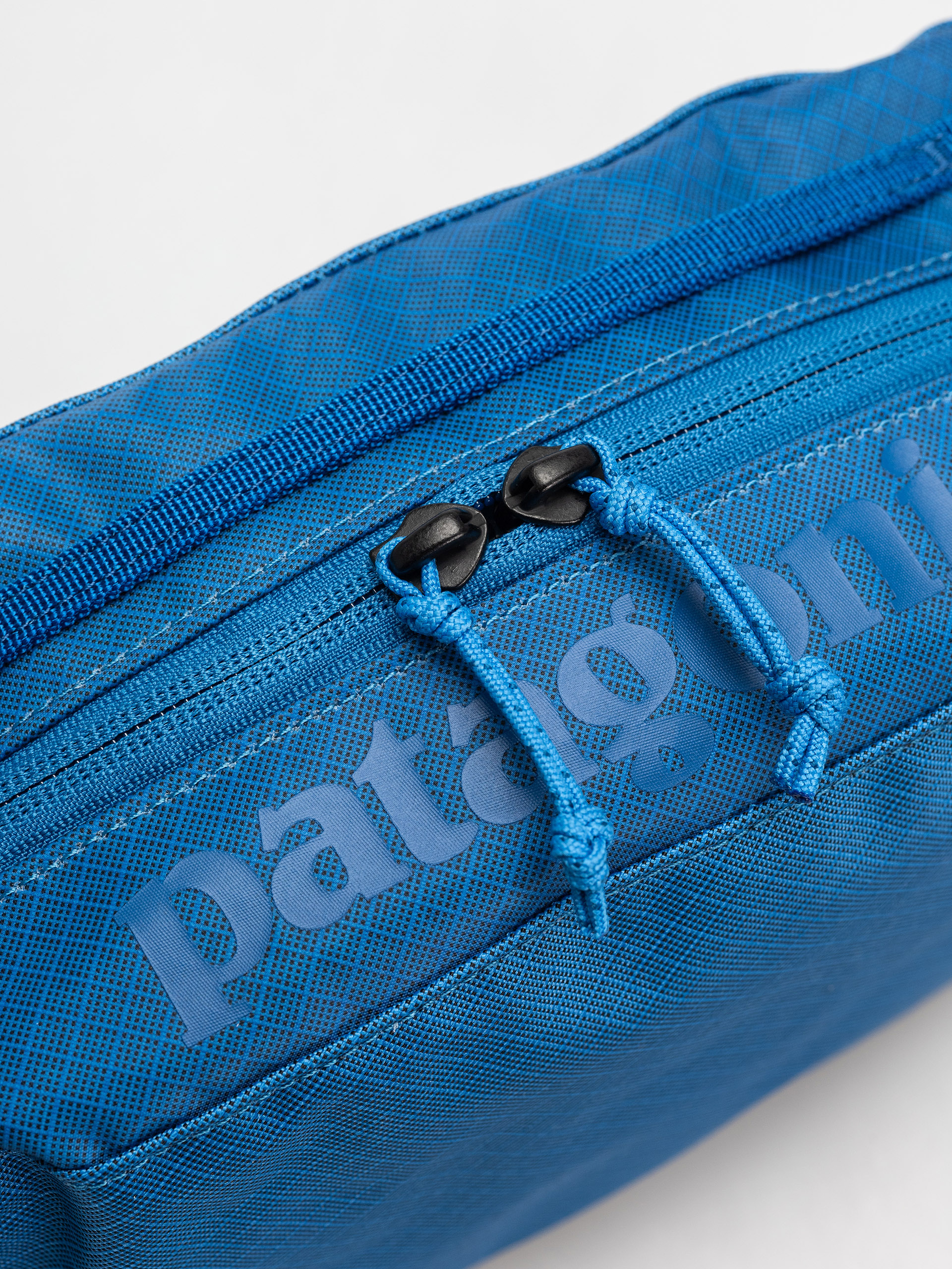 Patagonia Black Hole Cube 3L Kosmetiktasche (endless blue)