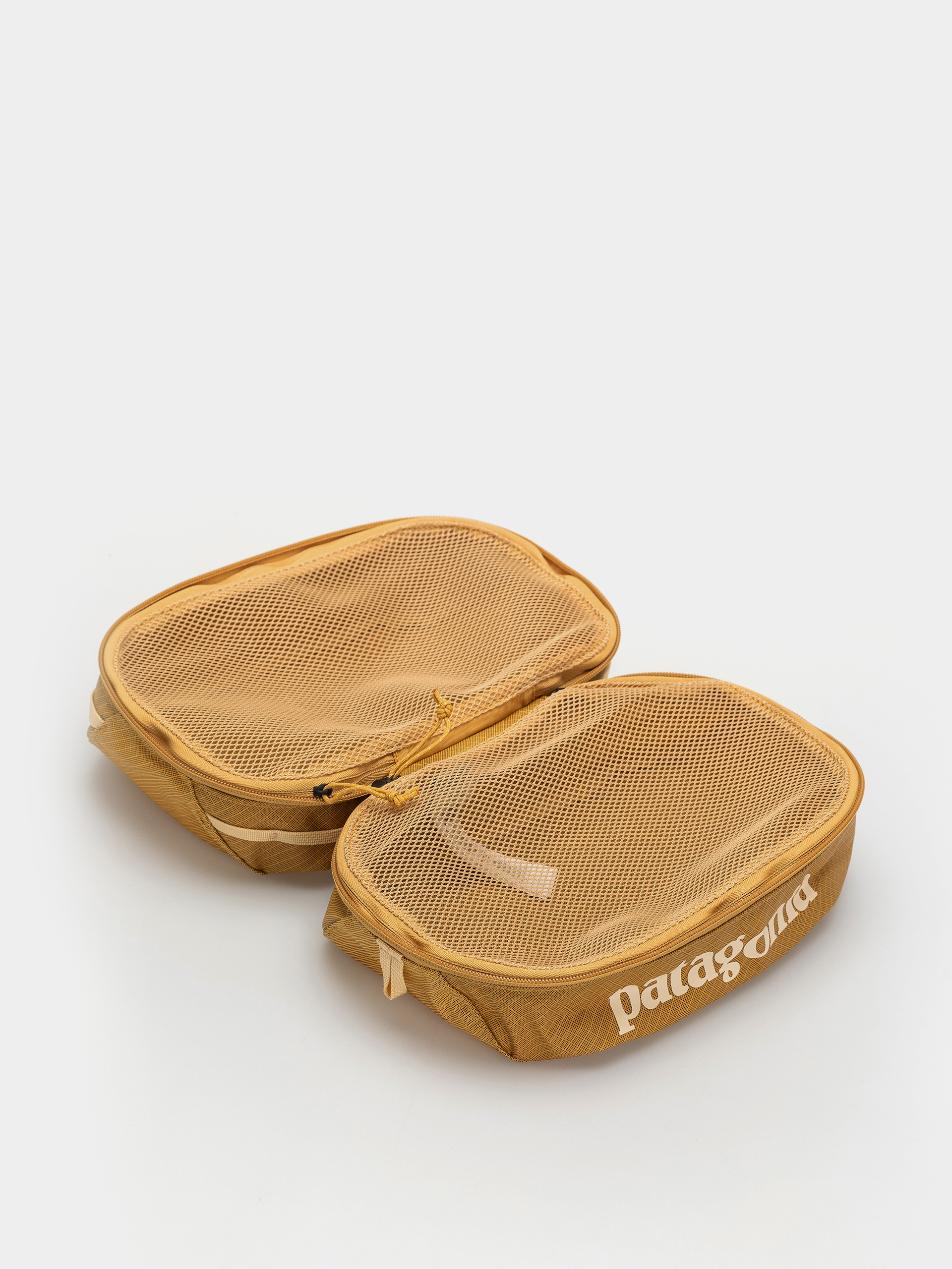 Patagonia Black Hole Cube 6L Cosmetic bag - yellow (pufferfish