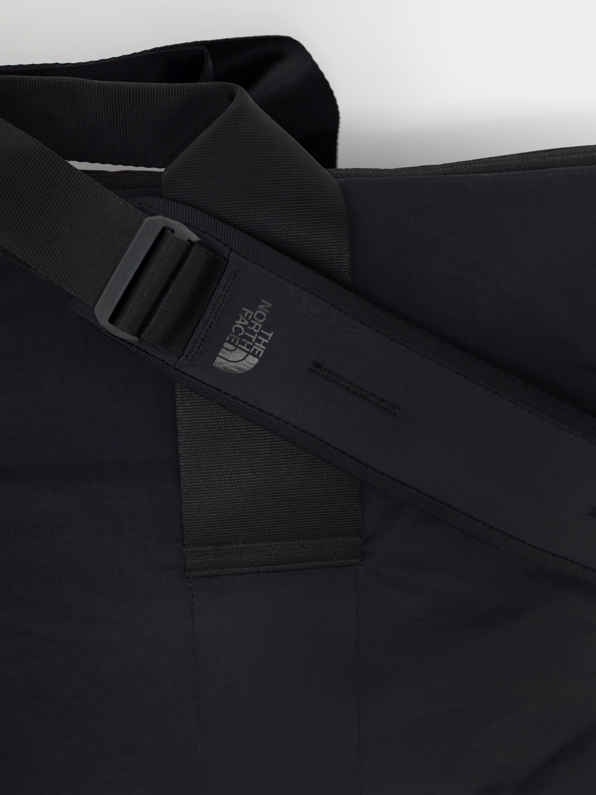 The North Face Tasche Never Stop Weekender Duffel Wmn (tnf black npf)