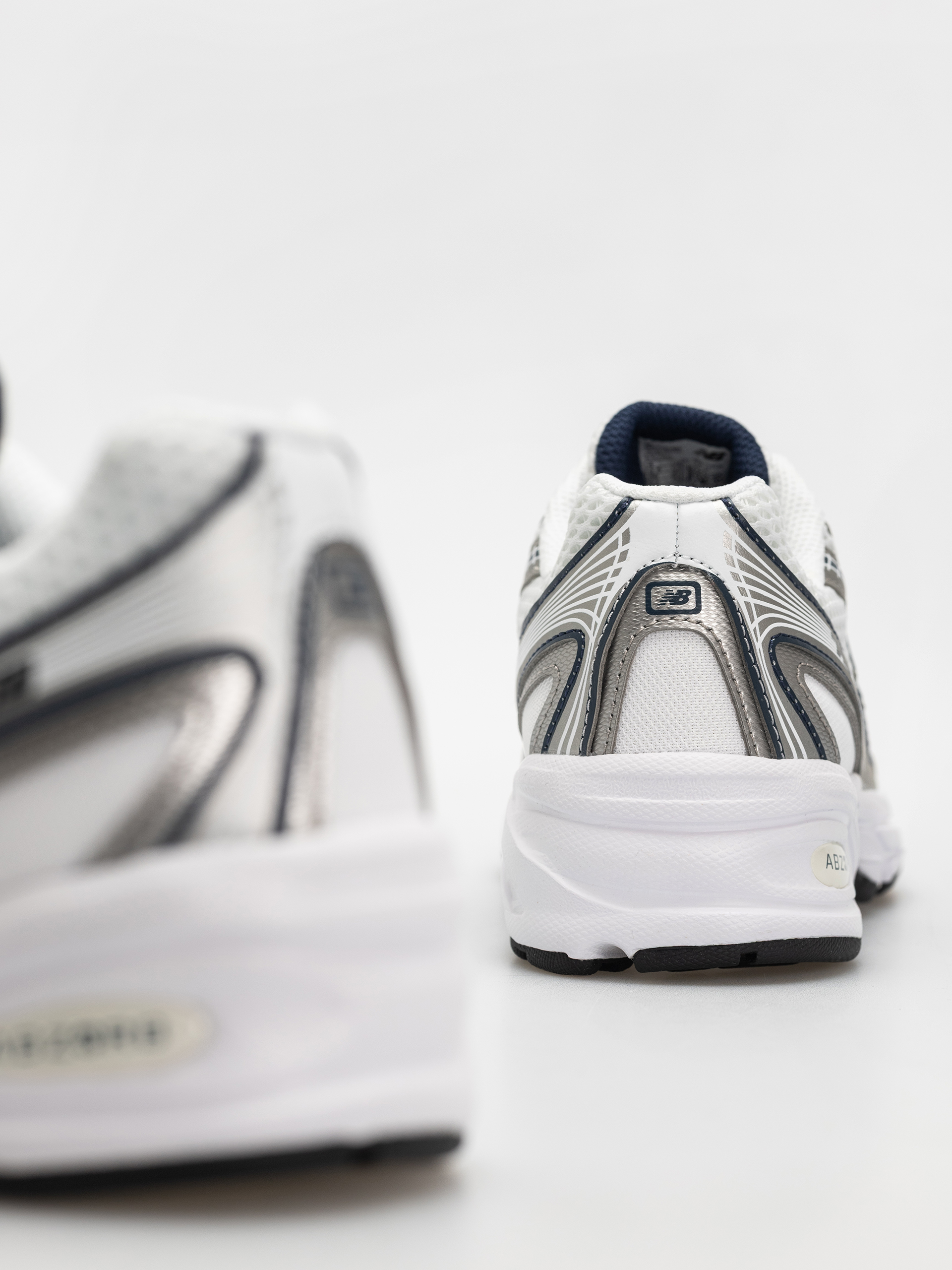 New Balance 740 JR Shoes (nb navy)